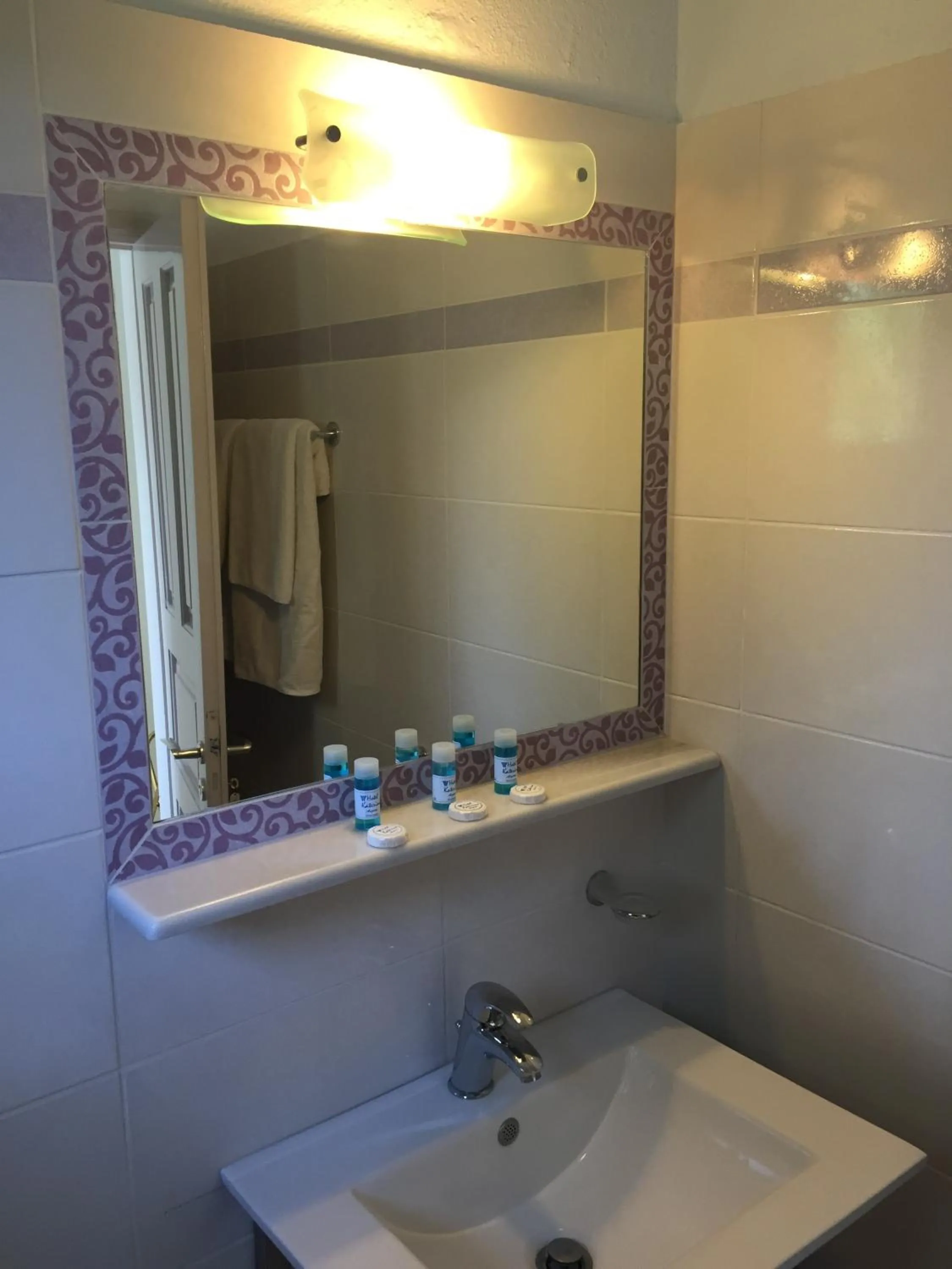 Bathroom in Katerina Hotel