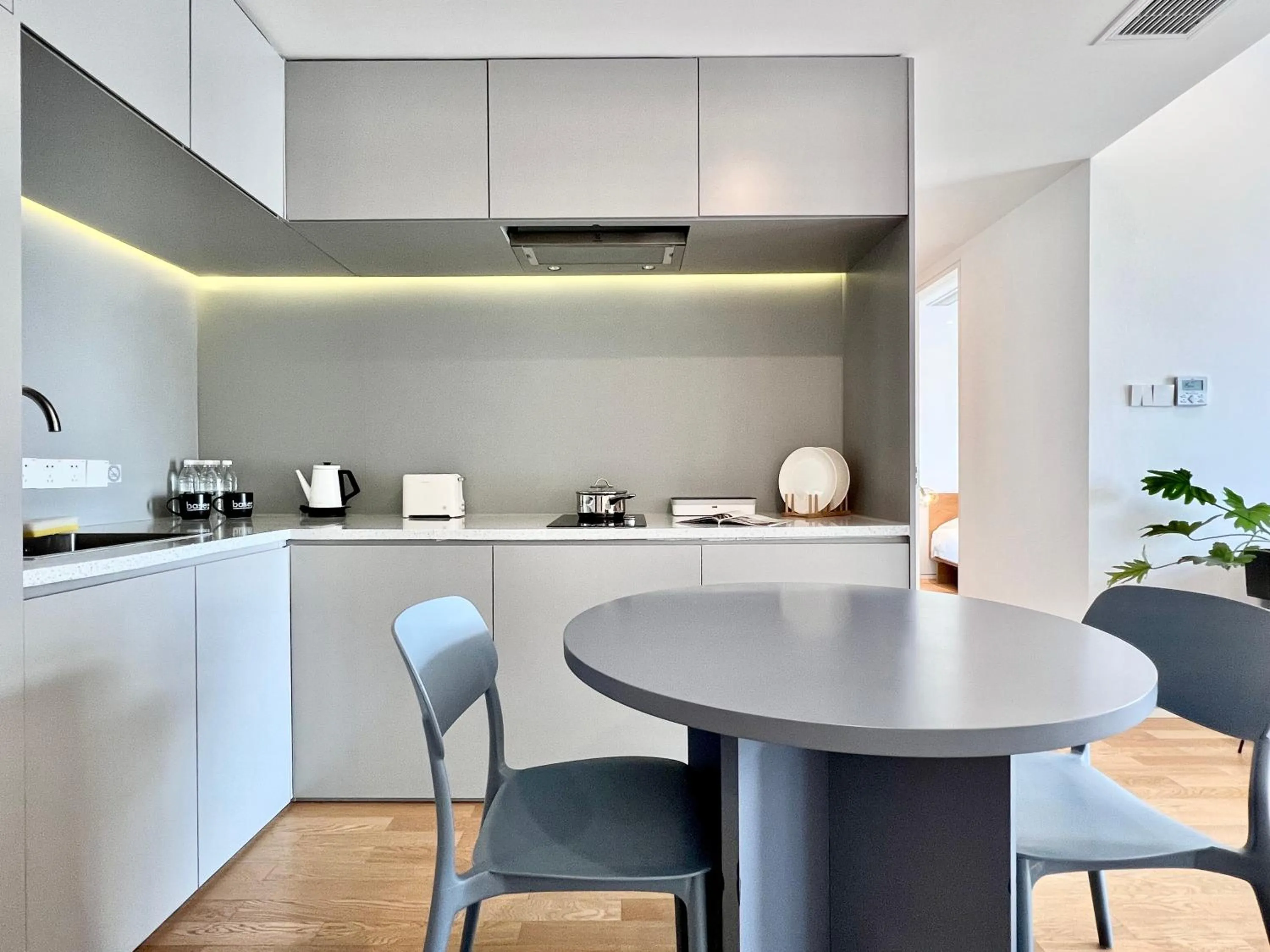 kitchen in base-Shanghai SUHE Serviced Apartment, Near East Nanjing Road & People's Square