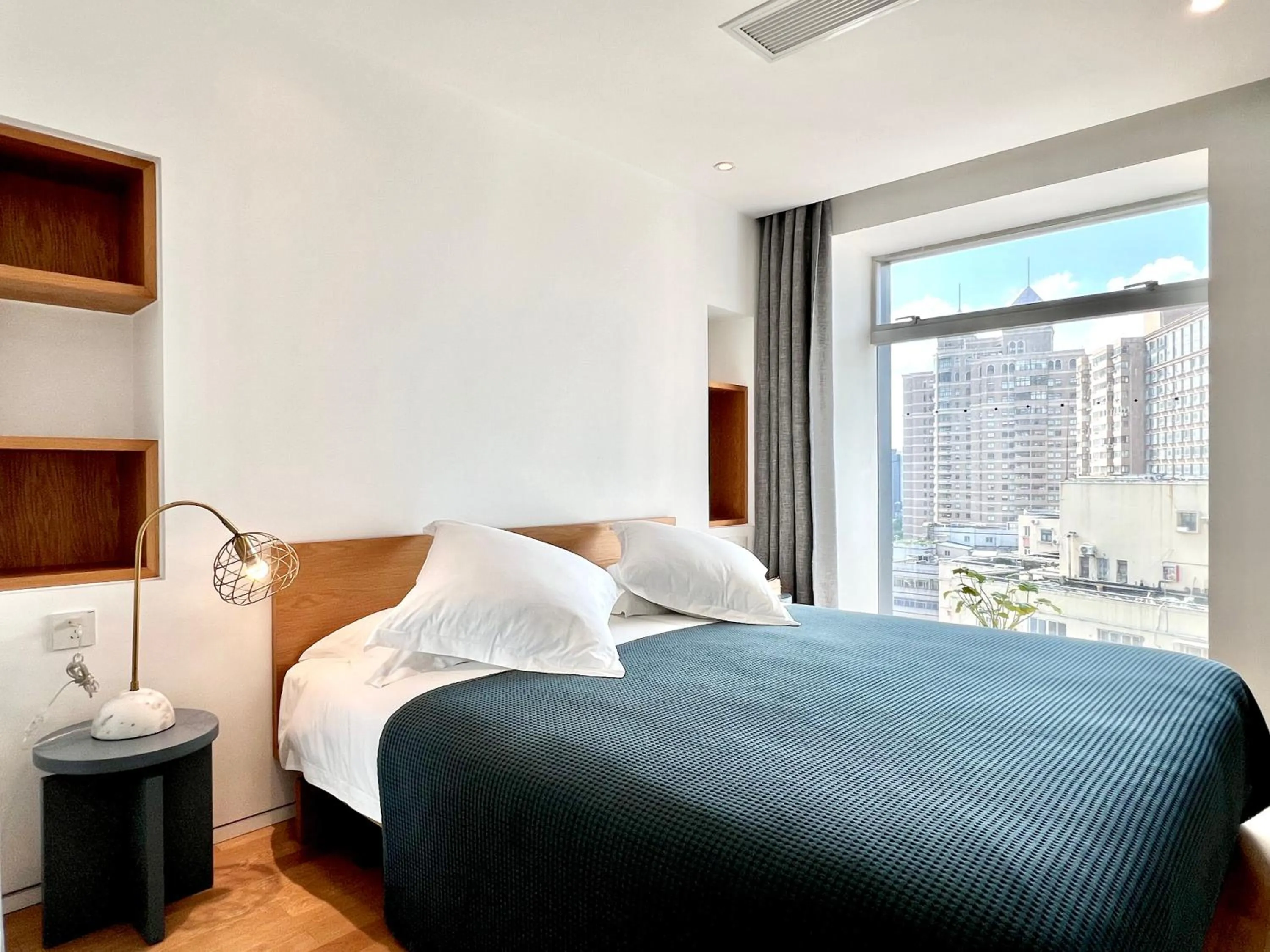 Bedroom in base-Shanghai SUHE Serviced Apartment, Near East Nanjing Road & People's Square