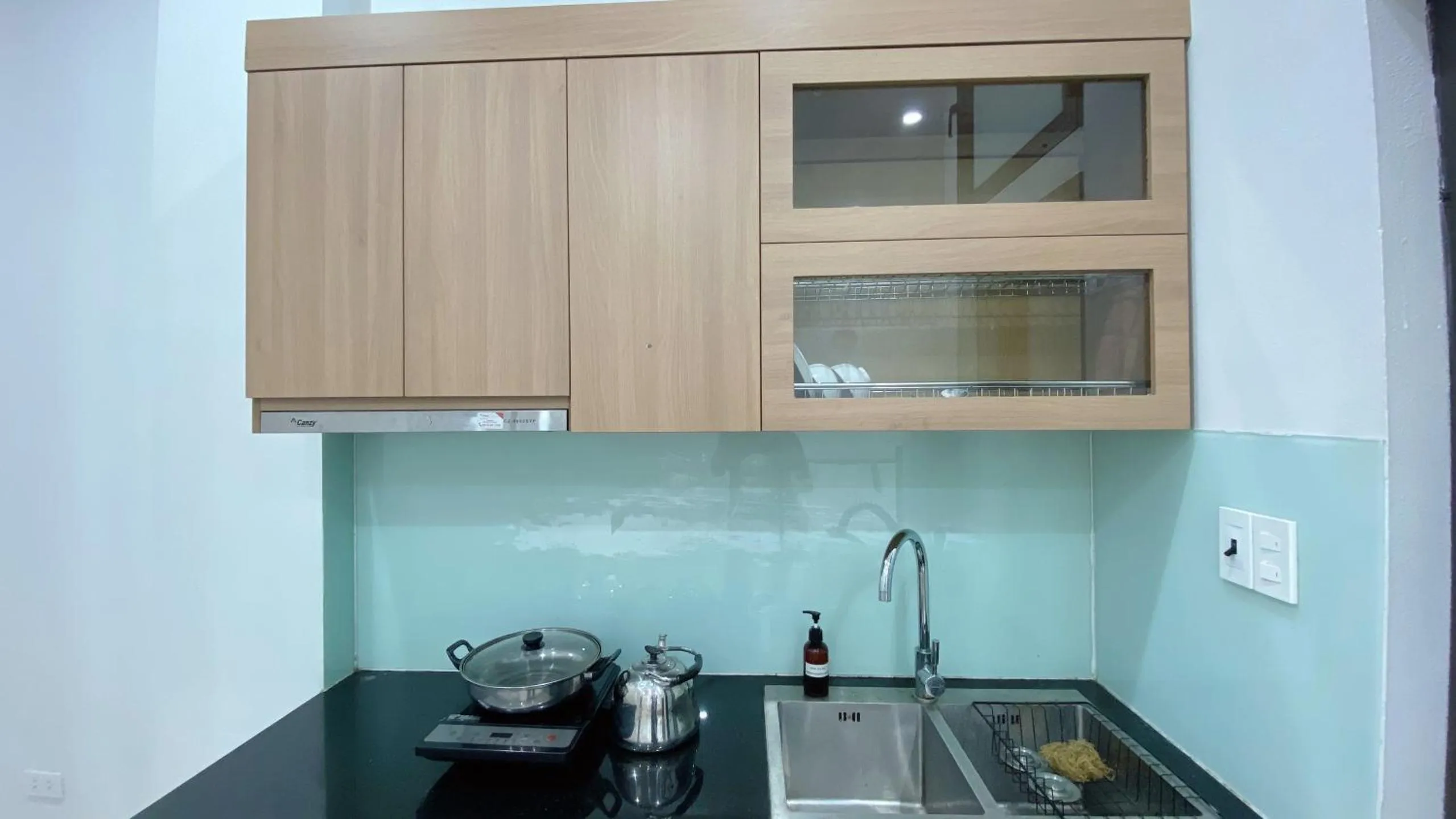 stove in Era Apartment Tran Thai Tong