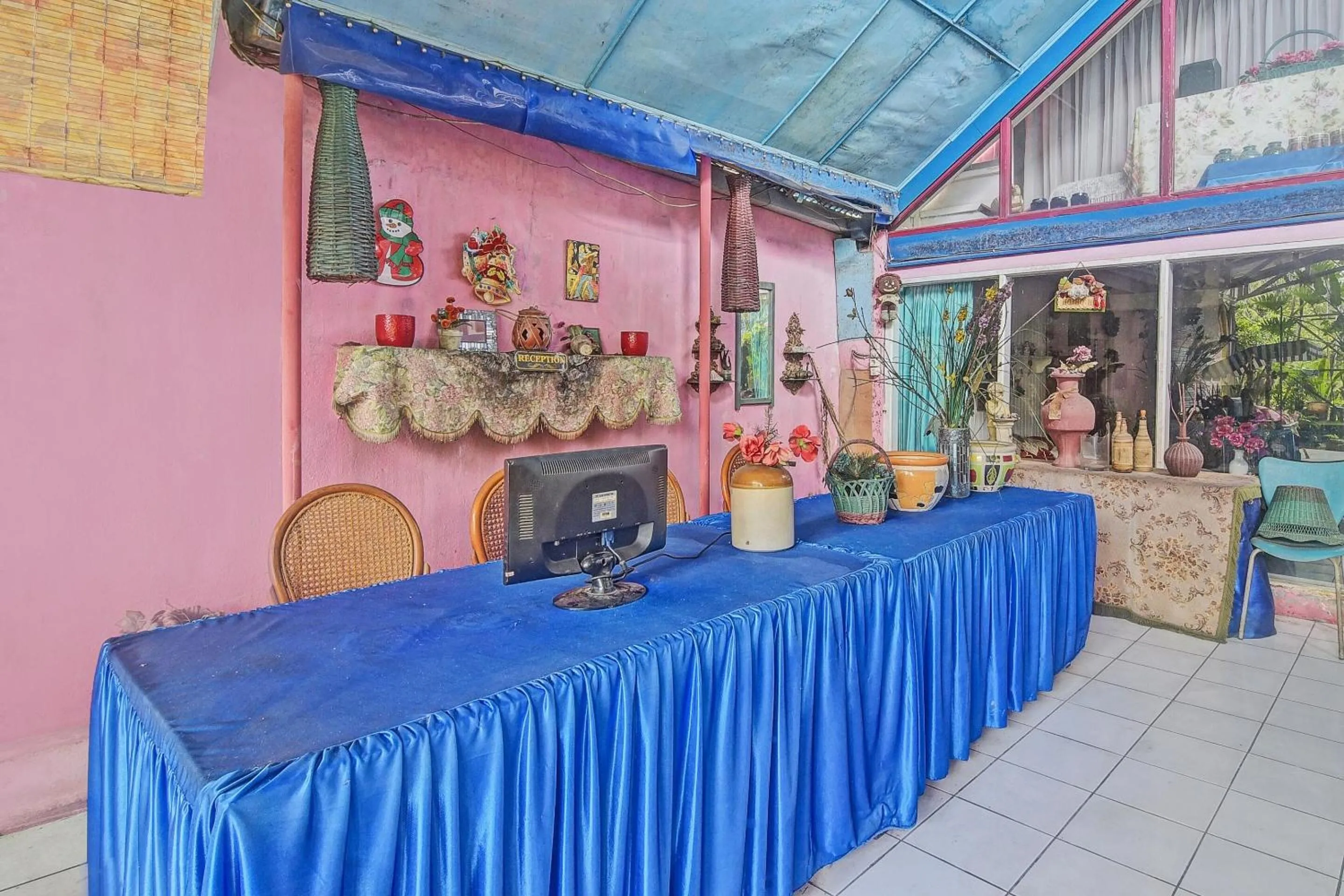 Lobby or reception in SPOT ON 92278 Hotel Vorel