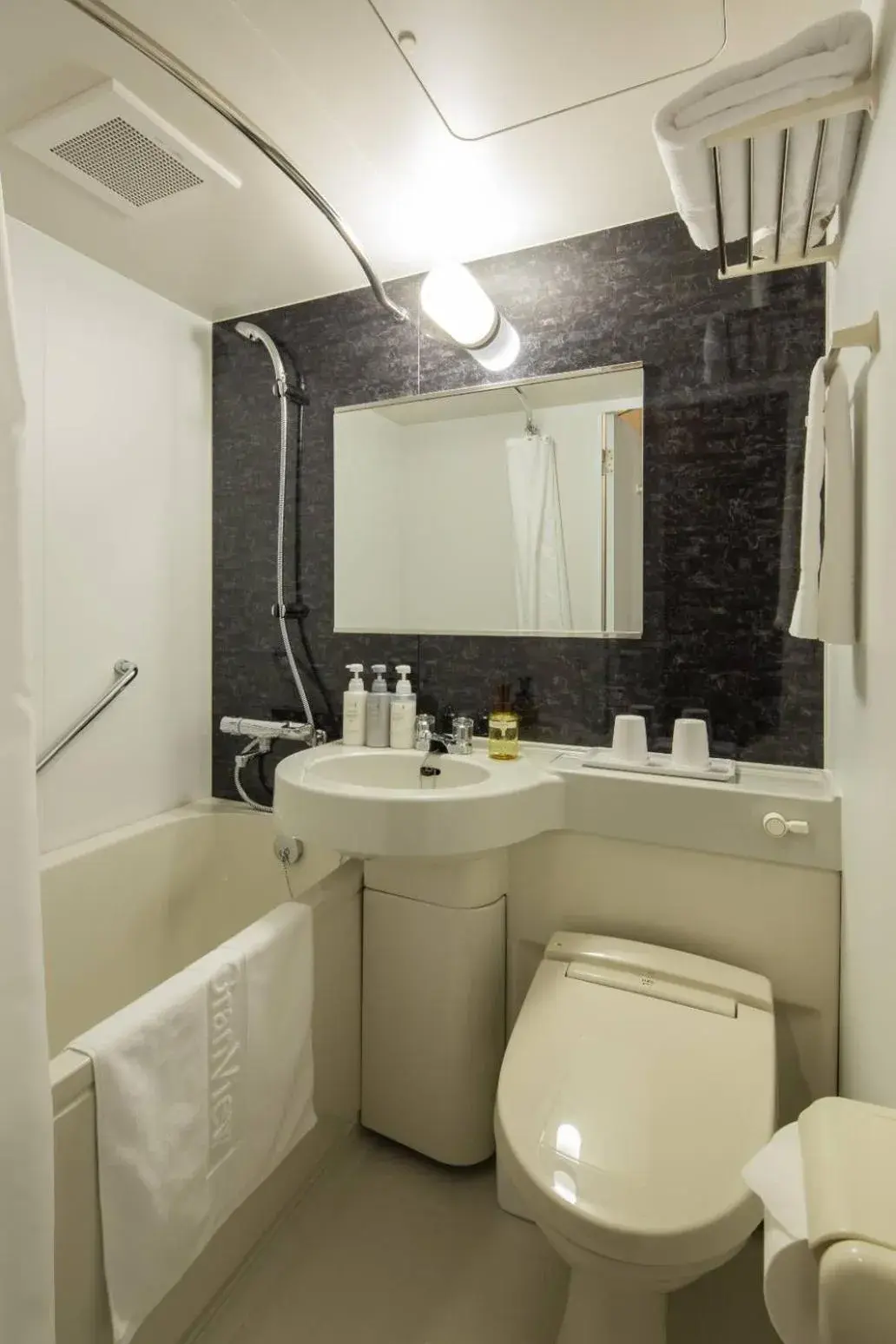 Single Room - single occupancy in Hotel Grand View Fukuoka-Kuko Single Room - single occupancy in Hotel Grand View Fukuoka-Kuko