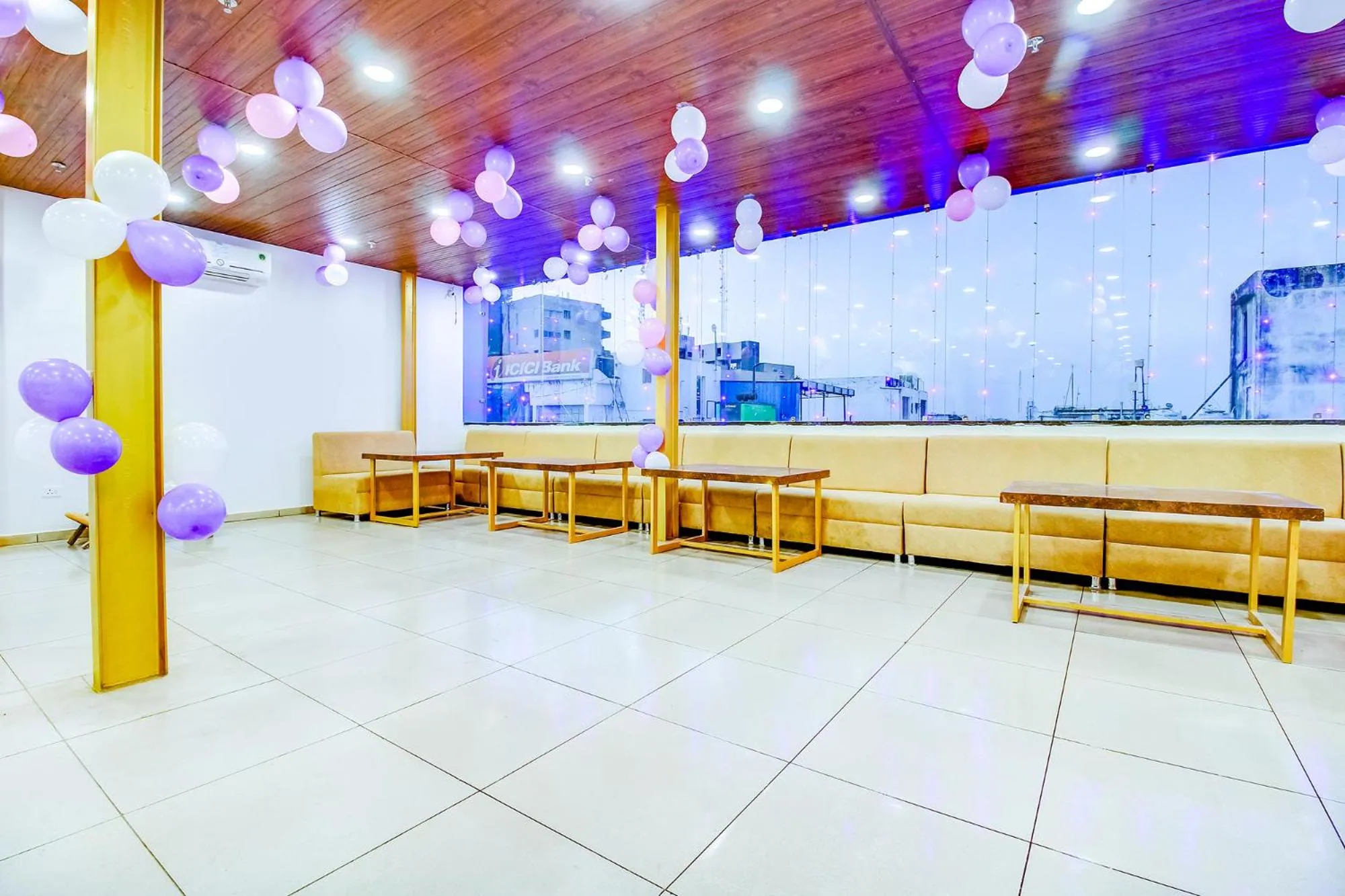 Restaurant/places to eat in FabHotel Prime Purple Orchid