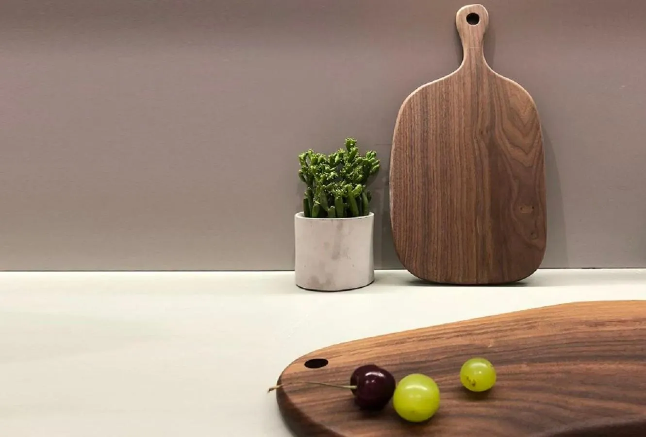 Kitchen or kitchenette in basePLUS-Shanghai BINJIANG Serviced Apartment - In room Washing Machine with Dryer function & Kitchen & Free 24hrs Coffee & Close to Expo Museum, Xintiandi & Subway nearby & English speaking & High speed free WiFi