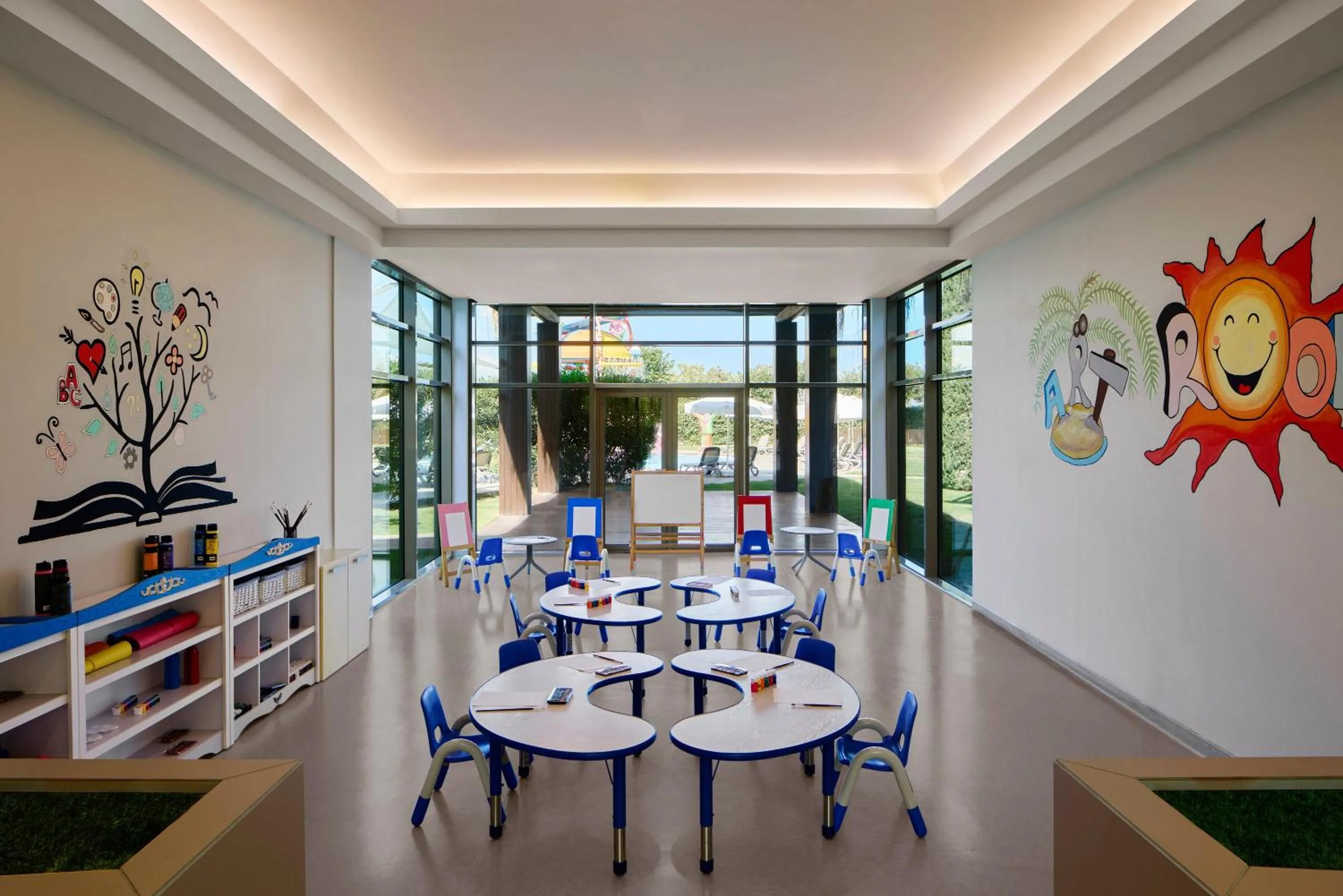 children in Concorde Luxury Resort & Casino