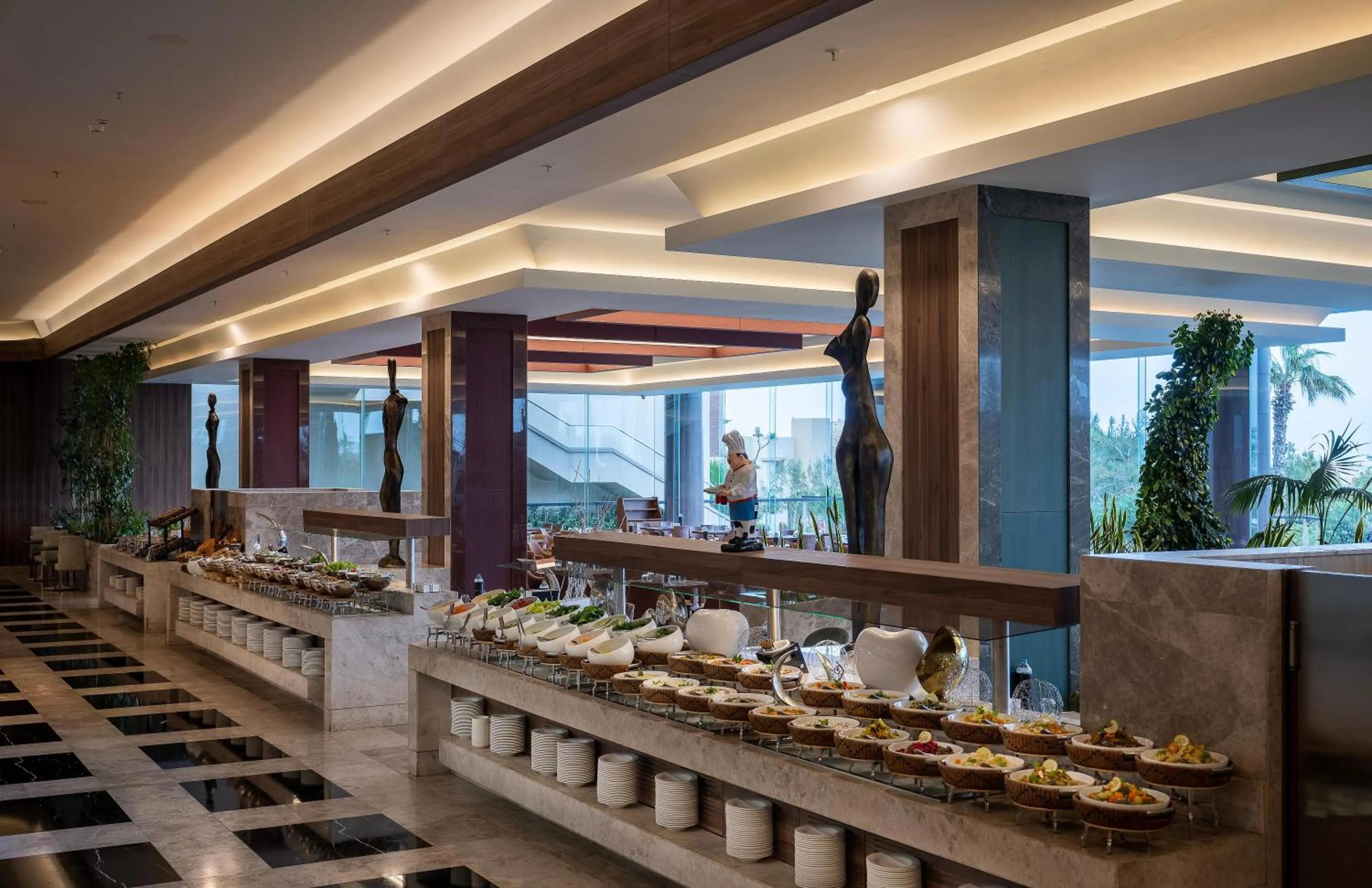 Restaurant/places to eat in Concorde Luxury Resort & Casino