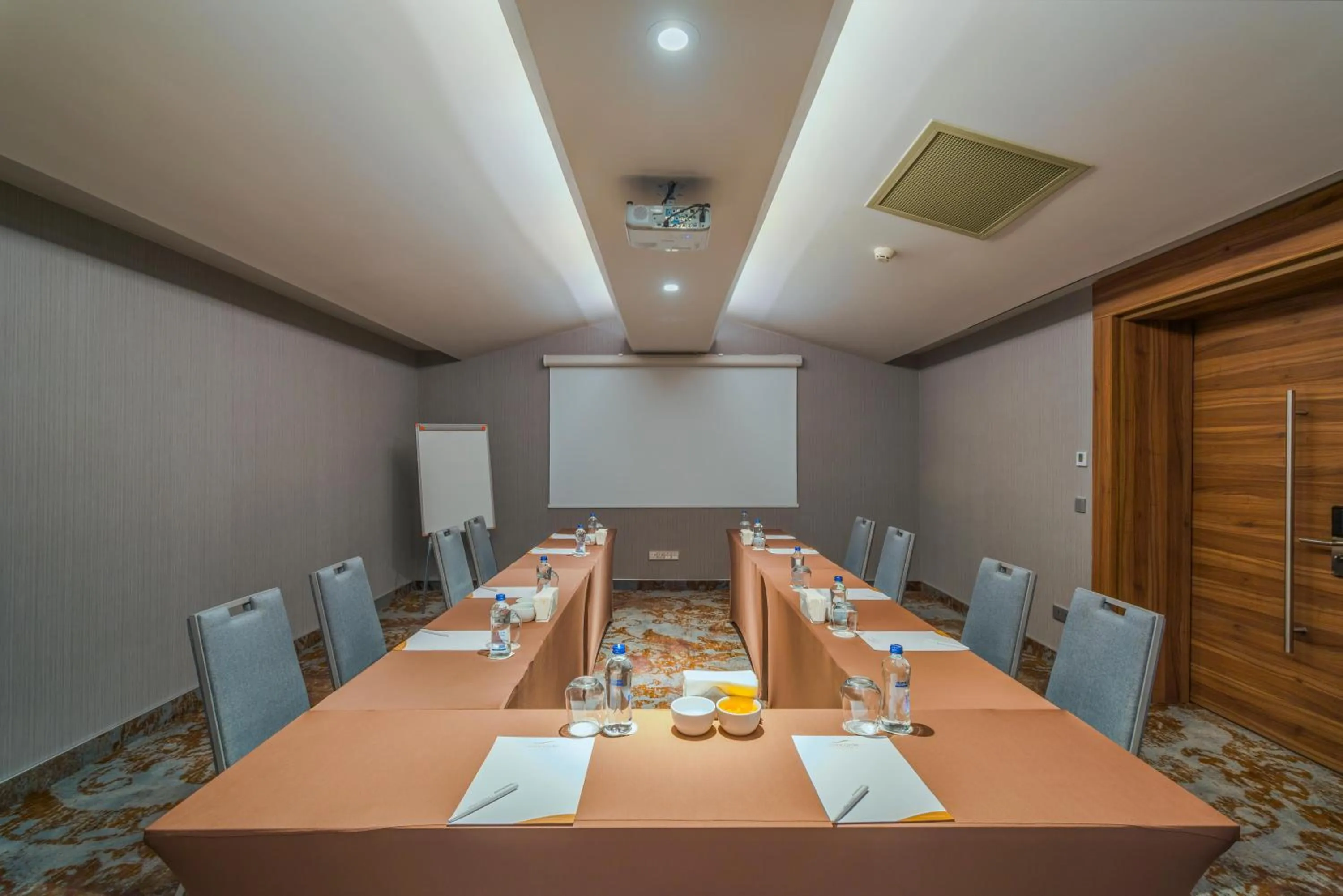 Meeting/conference room in Concorde Luxury Resort & Casino