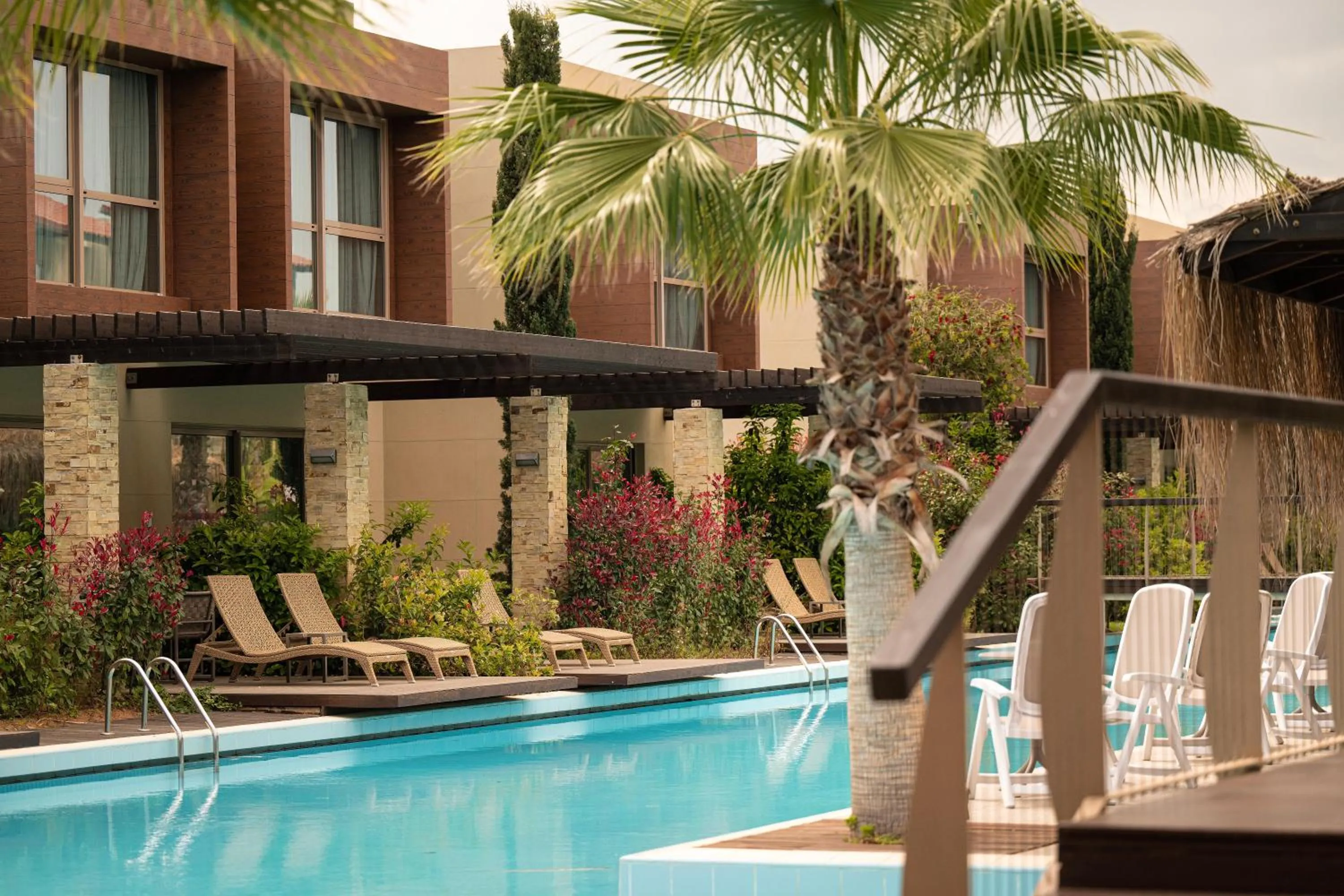 Swimming pool in Concorde Luxury Resort & Casino