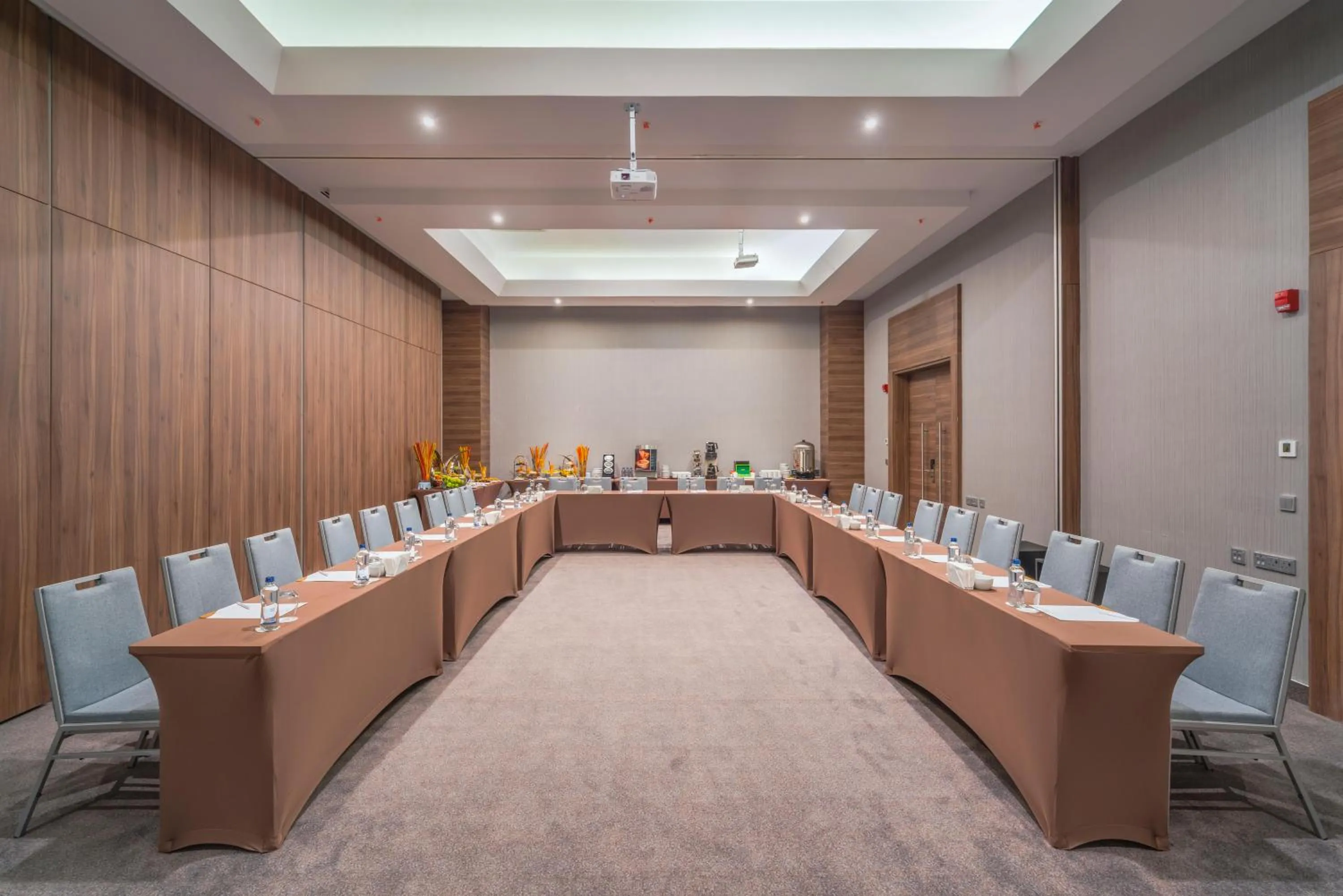 Meeting/conference room in Concorde Luxury Resort & Casino