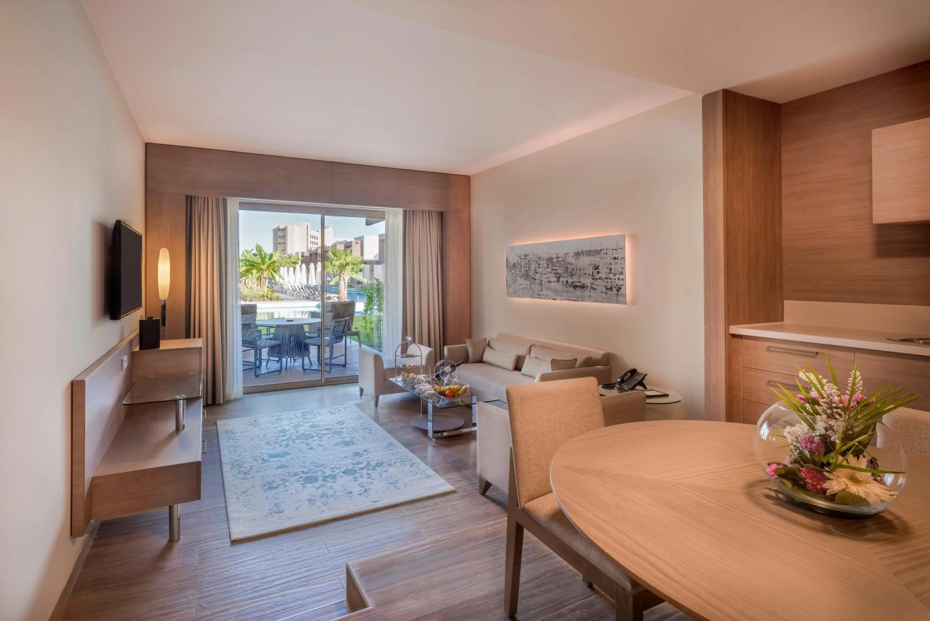 TV and multimedia in Concorde Luxury Resort & Casino