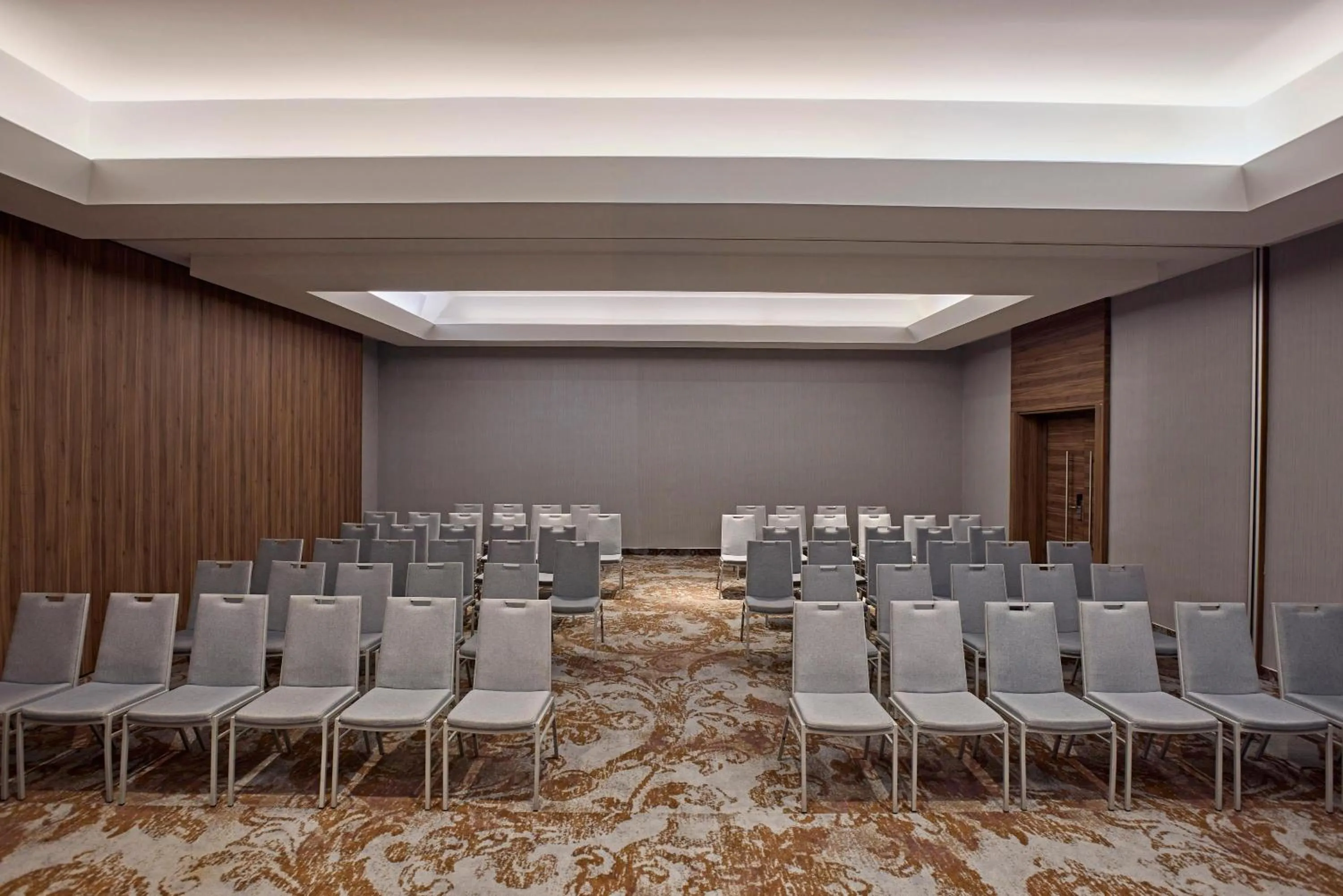 Meeting/conference room in Concorde Luxury Resort & Casino