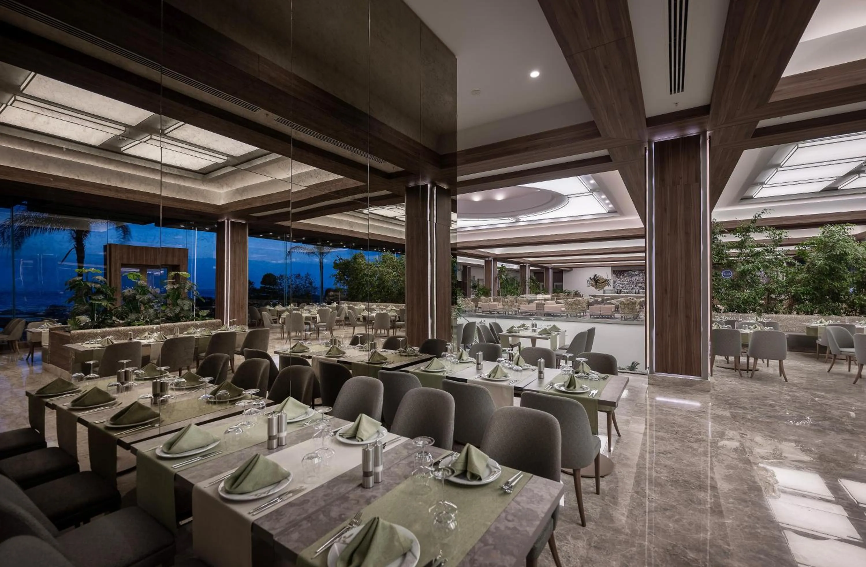 Restaurant/places to eat in Concorde Luxury Resort & Casino