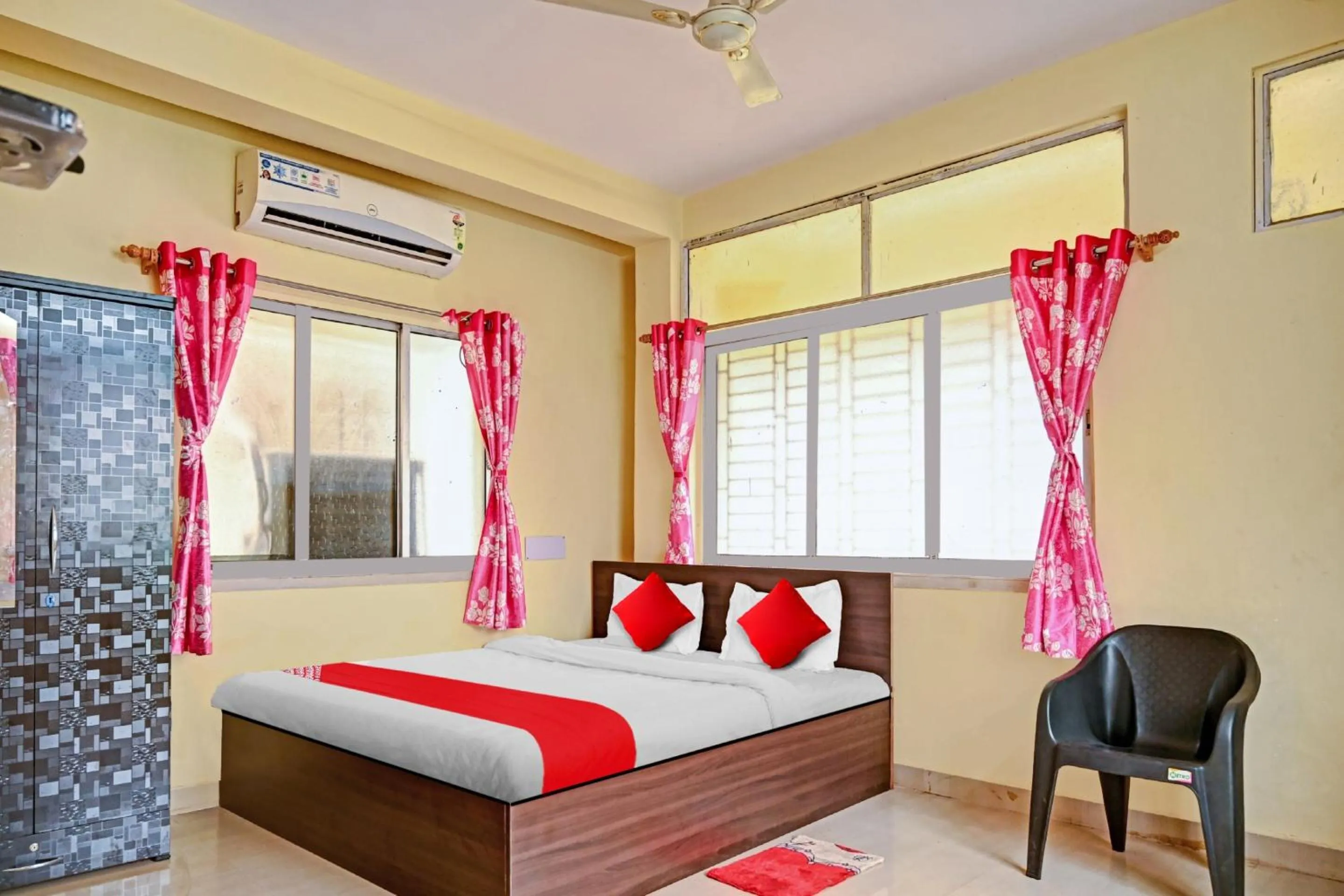 Bedroom, Bed in Hotel O Dreamline