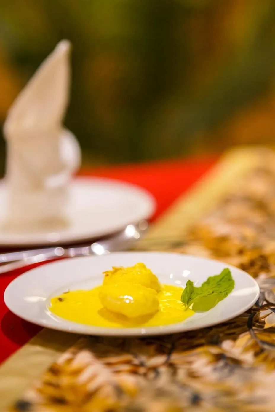 Restaurant/places to eat in Hotel Flora