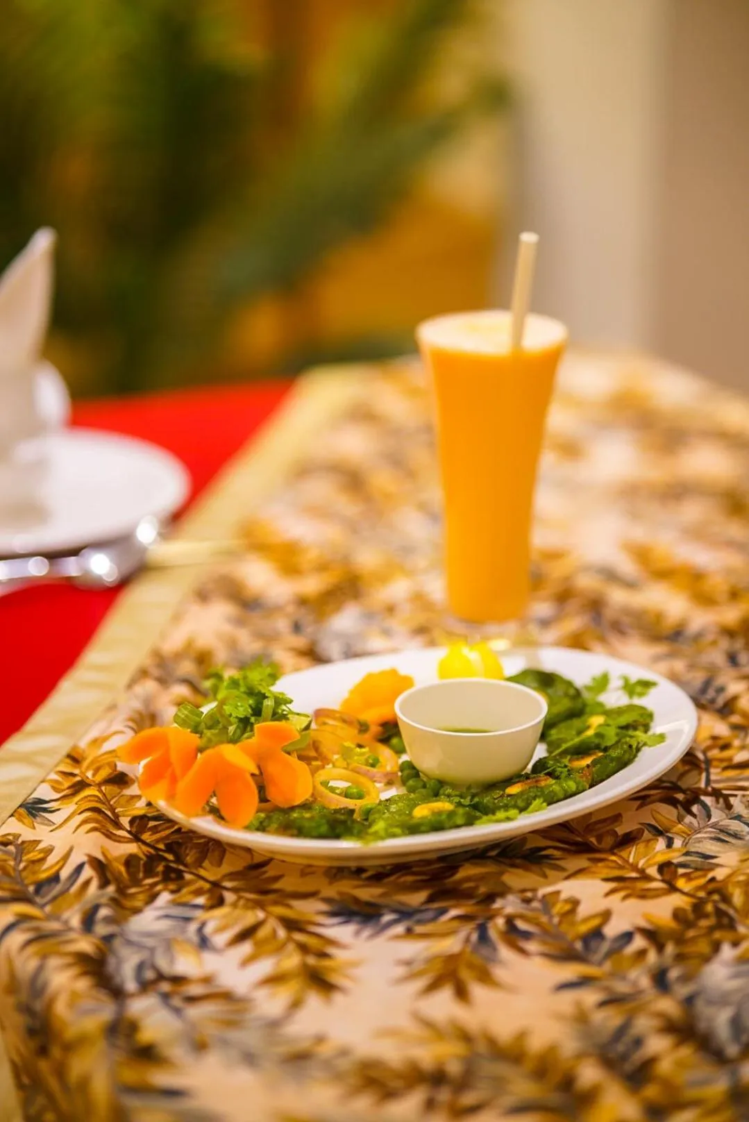 Restaurant/places to eat in Hotel Flora