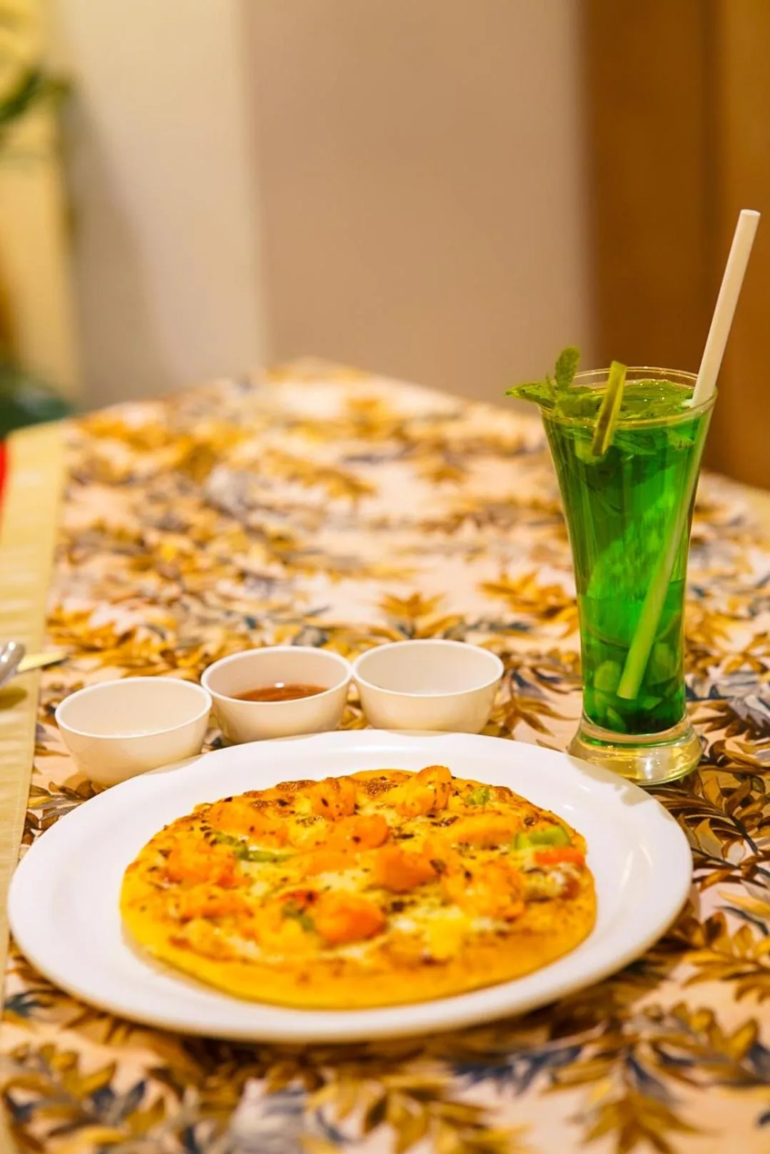 Restaurant/places to eat in Hotel Flora