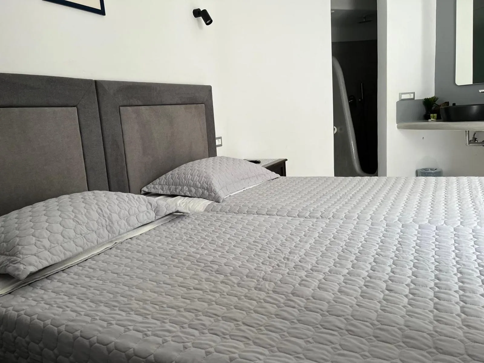 Bedroom, Bed in Sofia Village