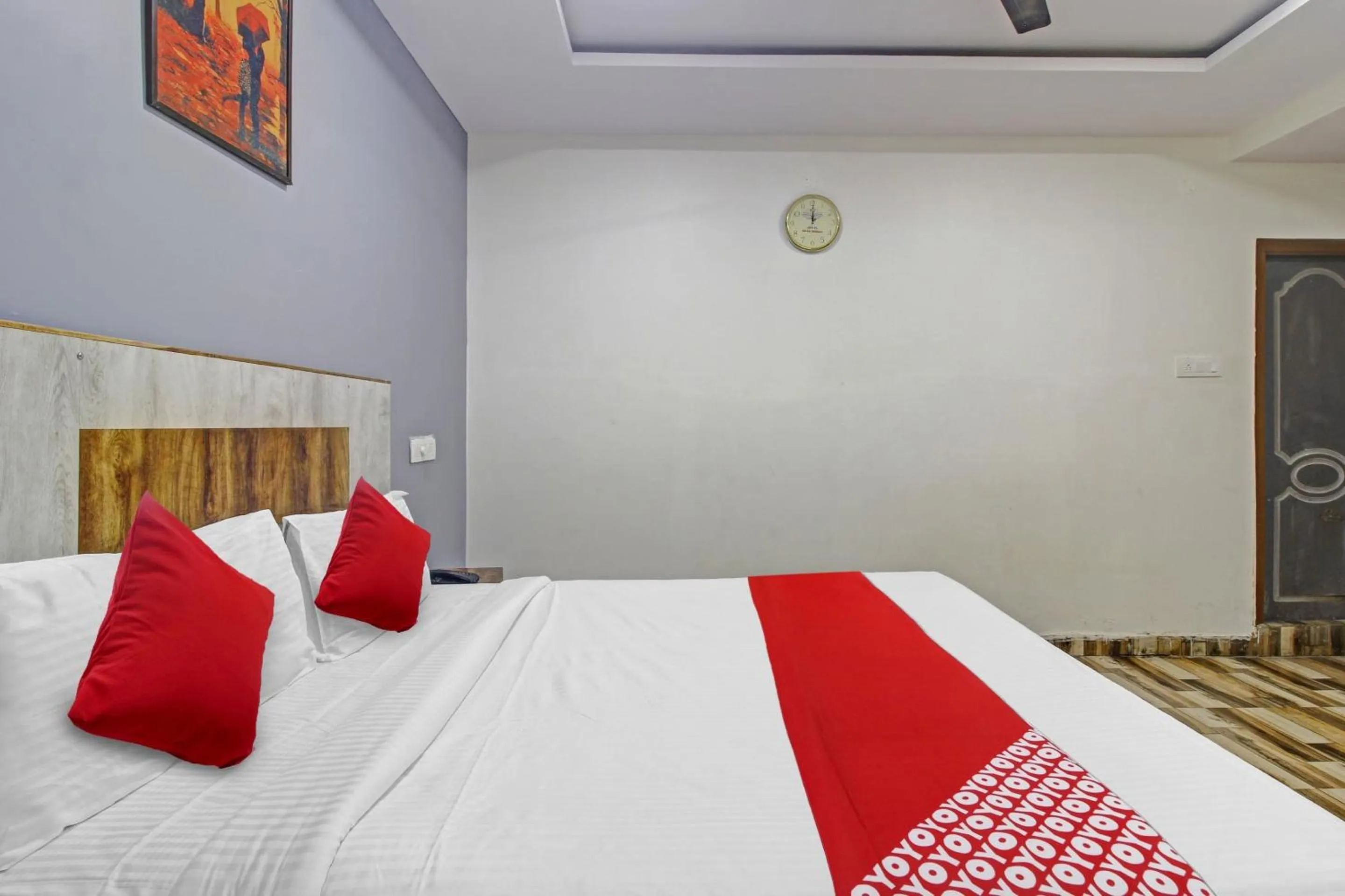 Lobby or reception, Bed in Hotel O Sri Sai Regency