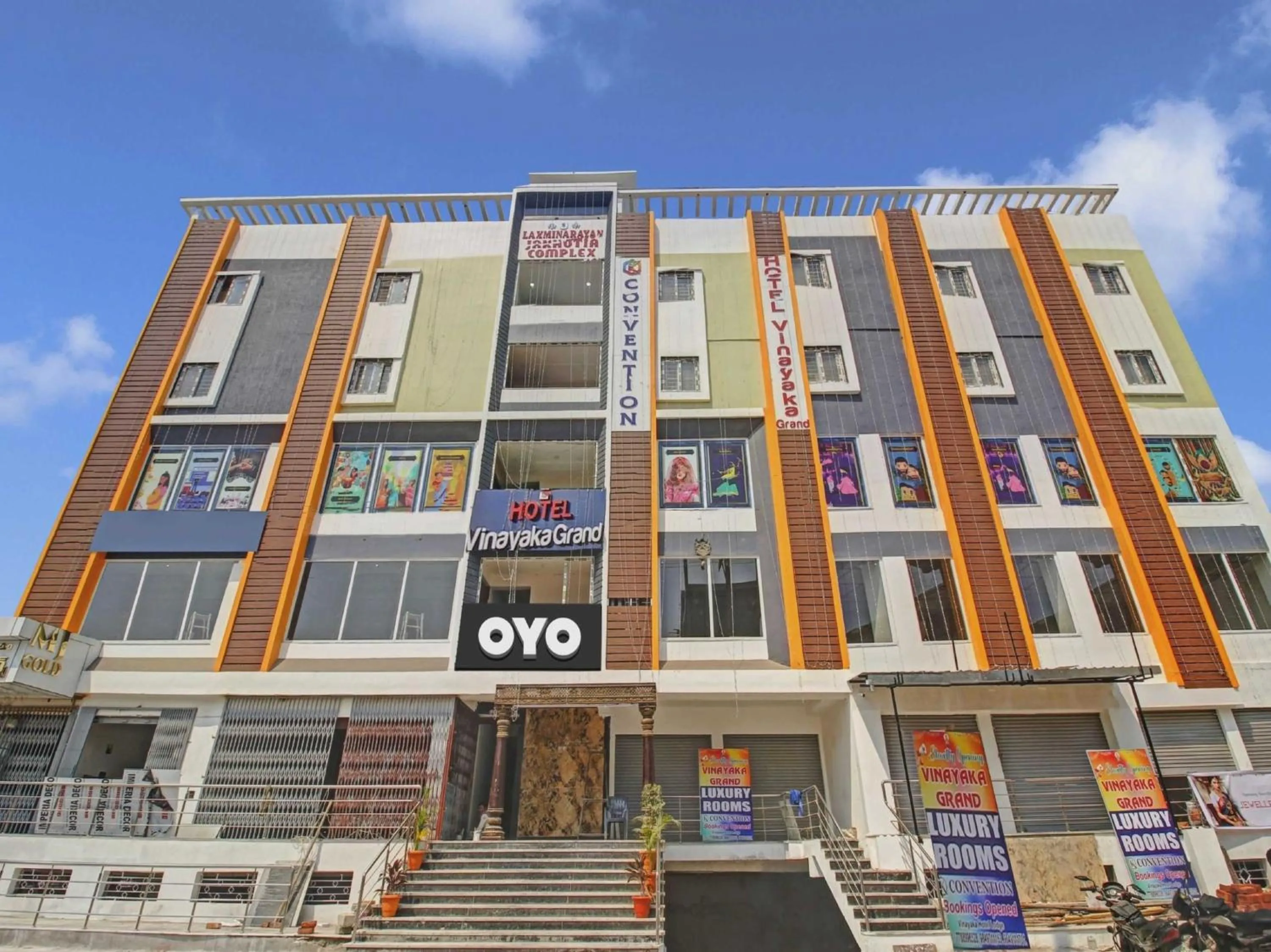 Facade/entrance in Collection O Vinayaka Luxury Stays