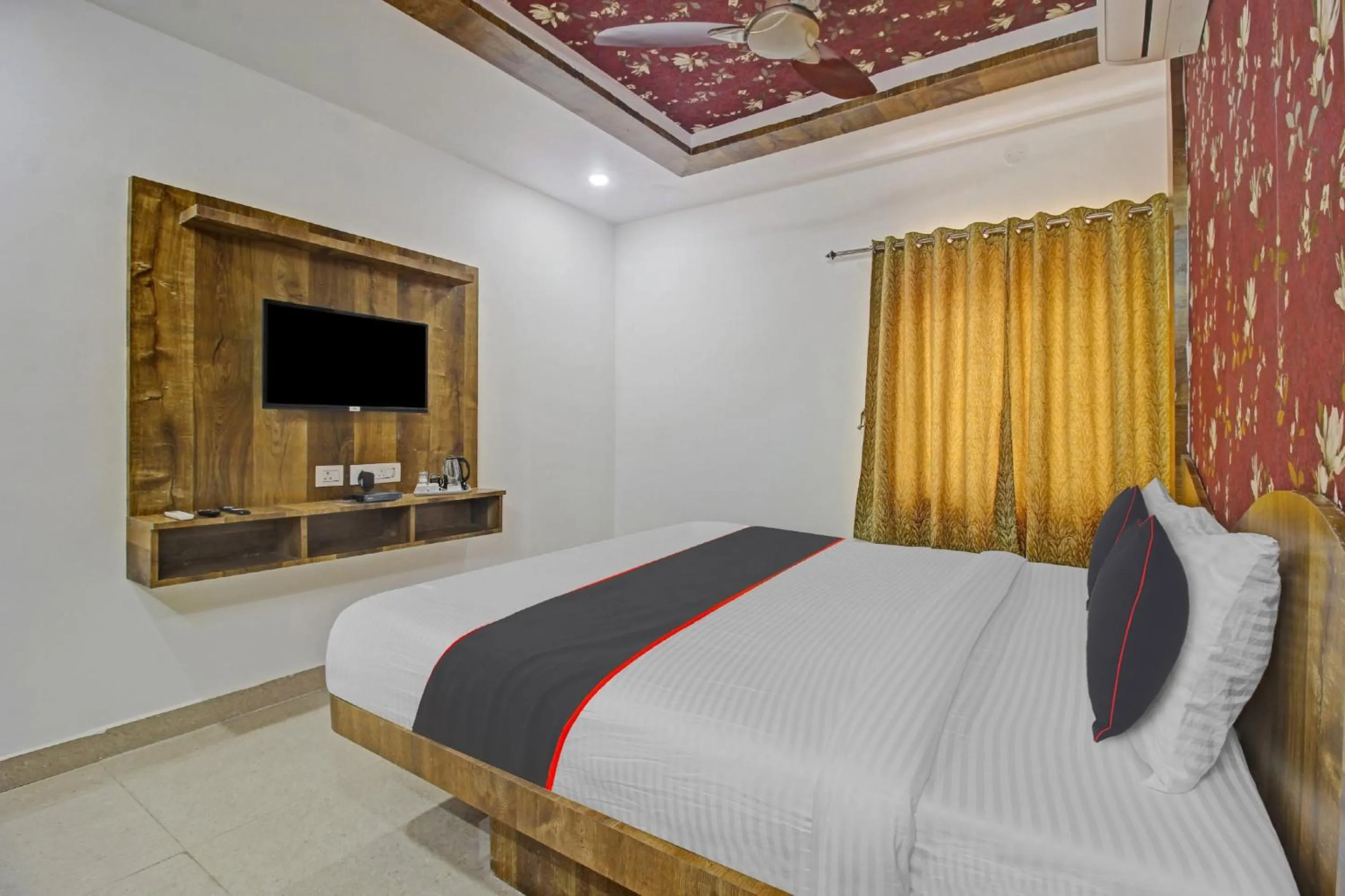 Bedroom, Bed in Super Collection O Vinayaka Luxury Stays