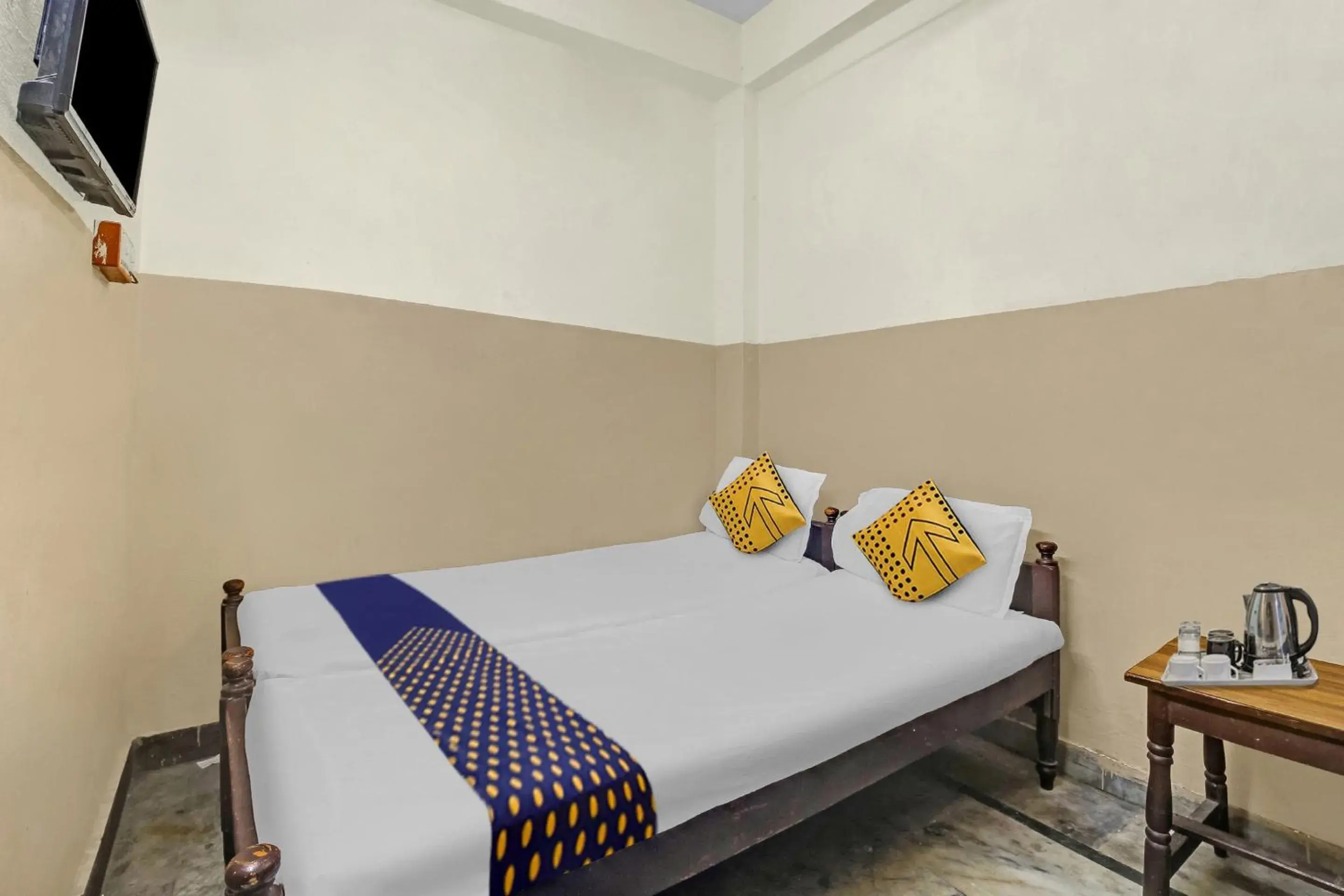 Hotel O Bhavani Rest Rooms Hotel O Bhavani Rest Rooms