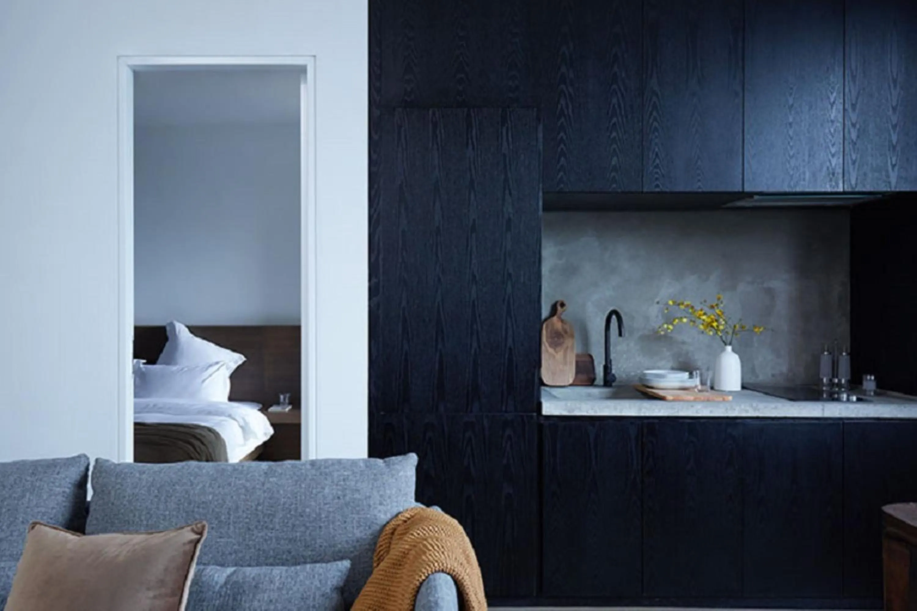 Kitchen or kitchenette in base-PUSAN Serviced Apartment -Shanghai New International Expo Centre