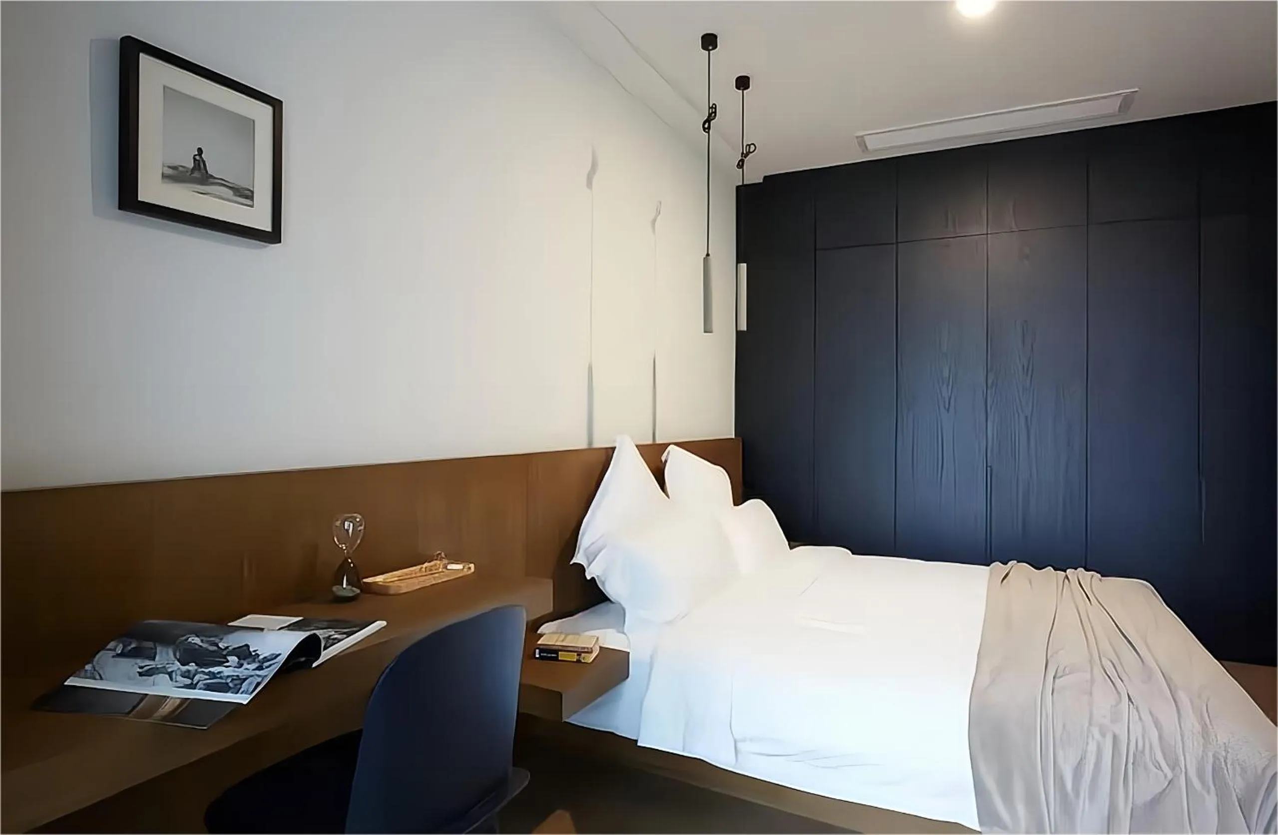 Bedroom in base-PUSAN Serviced Apartment -Shanghai New International Expo Centre