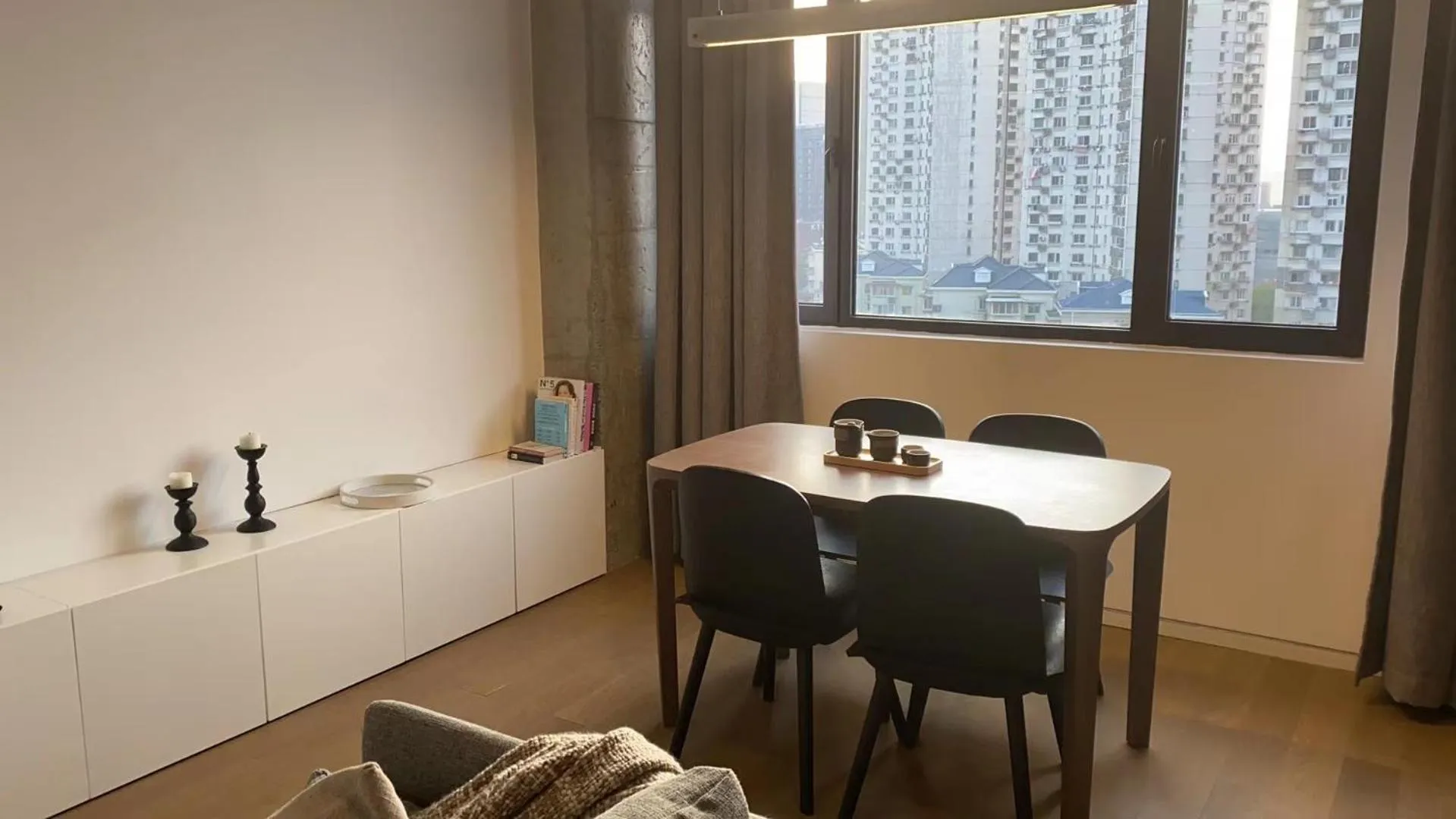 Living room in base-PUSAN Serviced Apartment -Shanghai New International Expo Centre