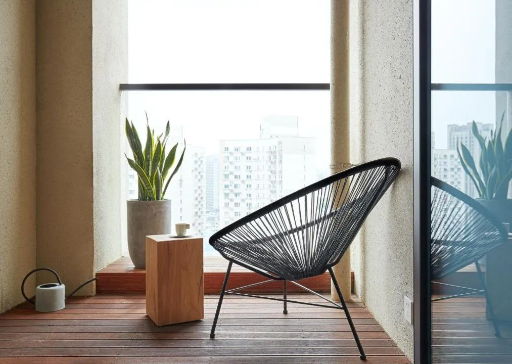 Seating area in base-PUSAN Serviced Apartment -Shanghai New International Expo Centre