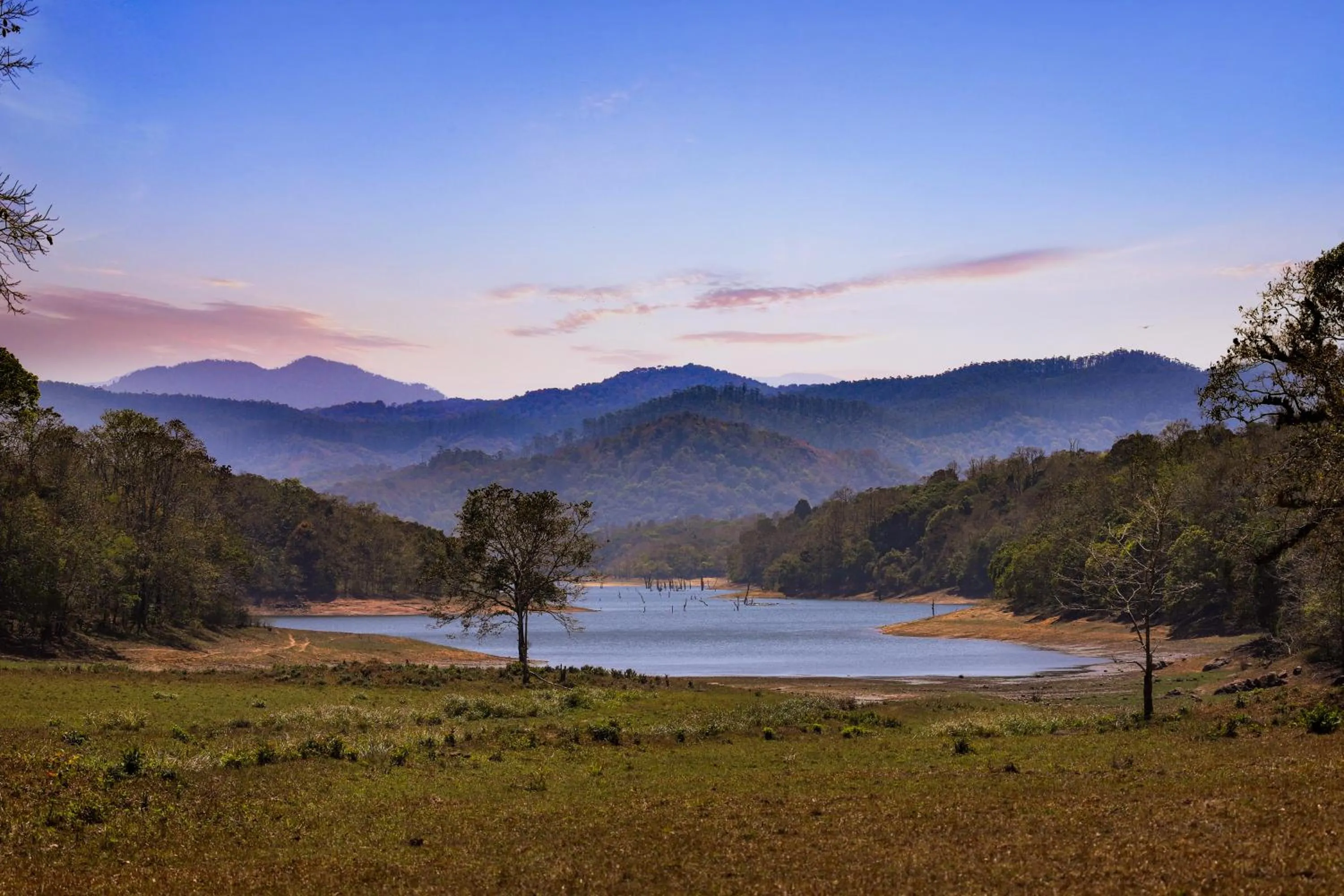 Lake view in Keys Prima By Lemon Tree Hotels, Thekkady