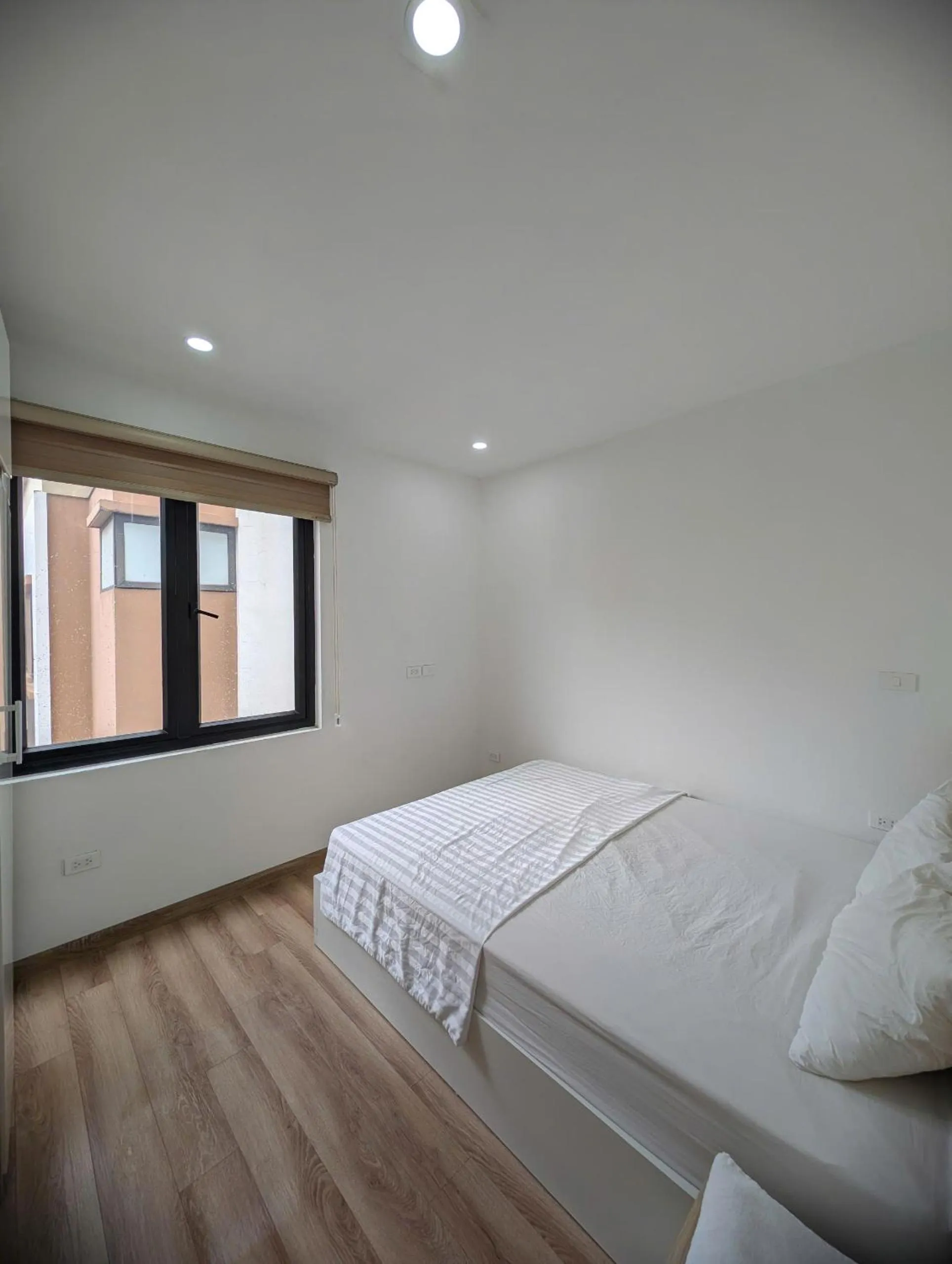 Bed in Era Apartment Thai Ha