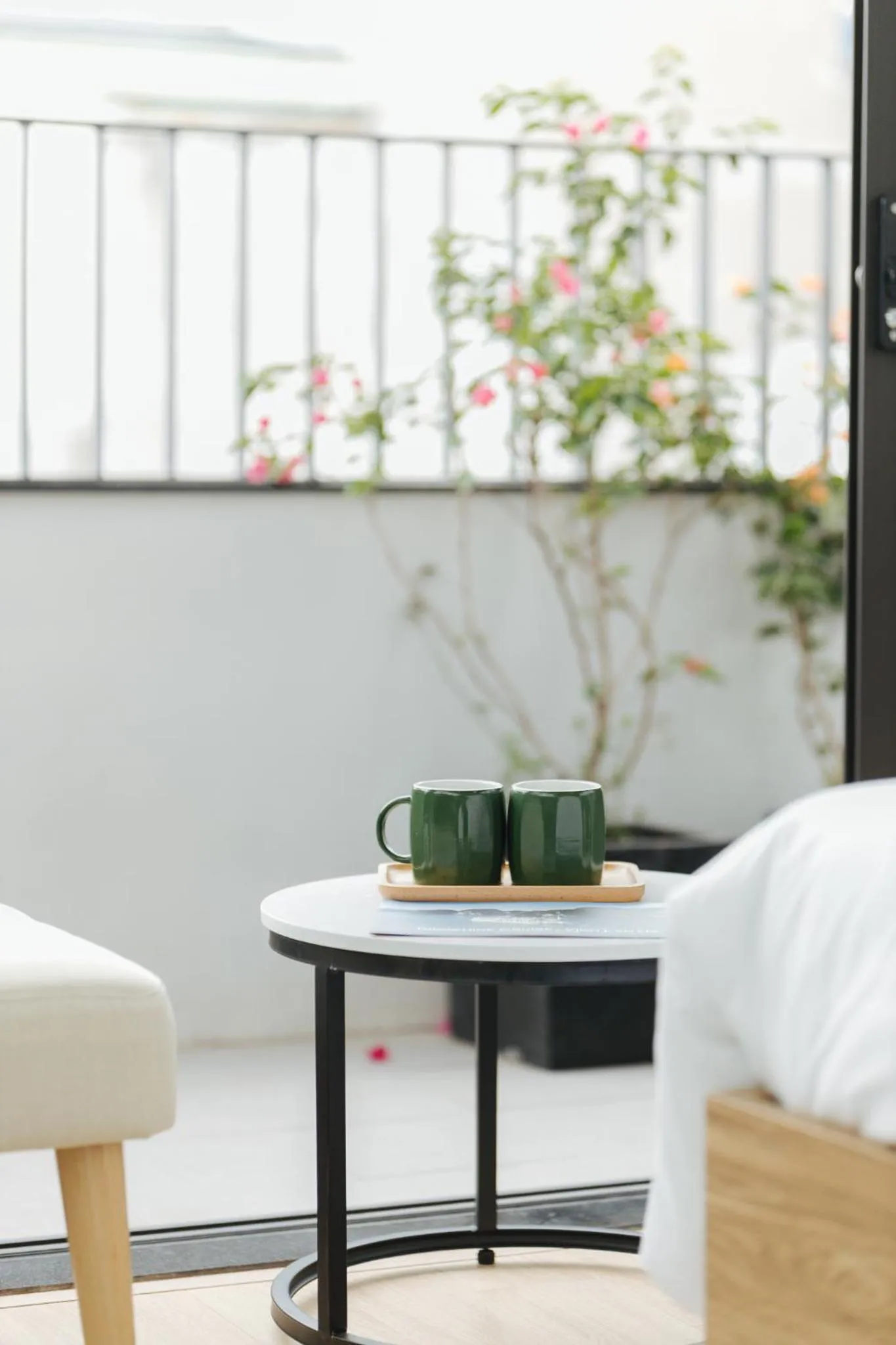 Balcony/Terrace in Myrcella Urban Studio