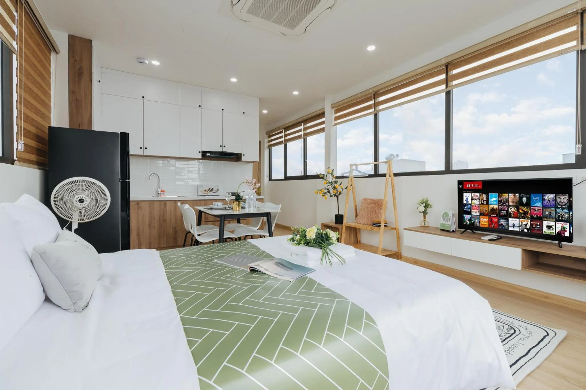 Photo of the whole room, Bed in Myrcella Urban Studio