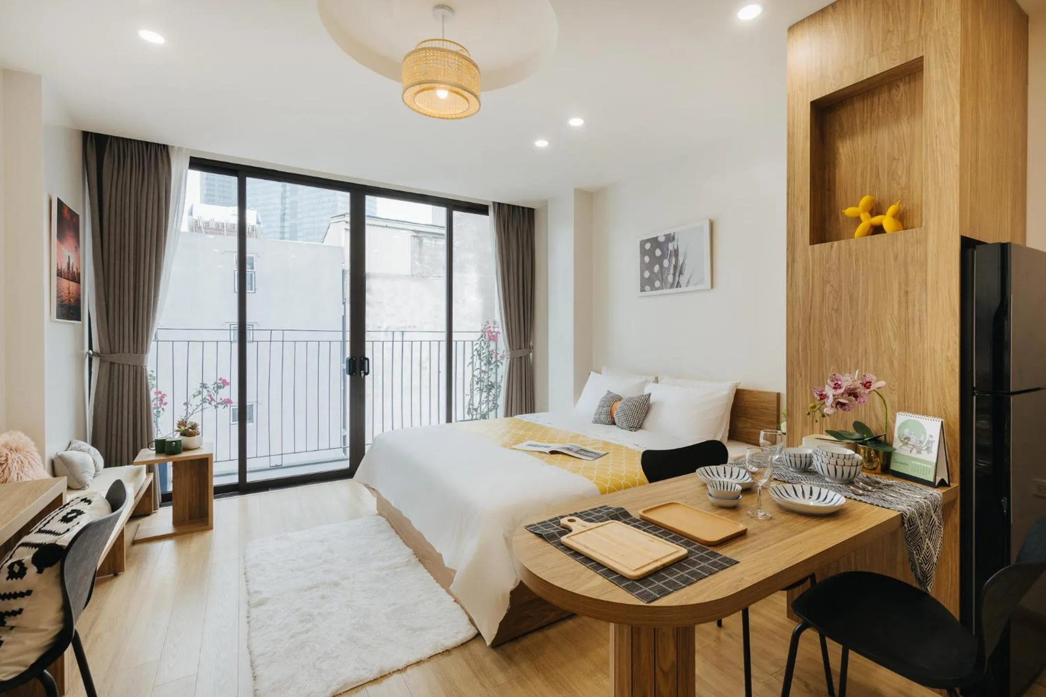 Photo of the whole room in Myrcella Urban Studio