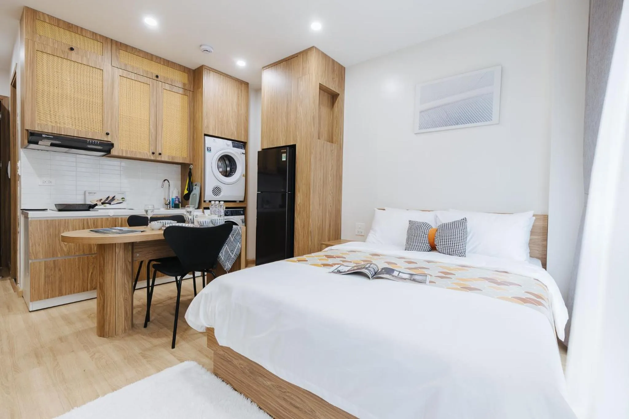 kitchen, Bed in Myrcella Urban Studio