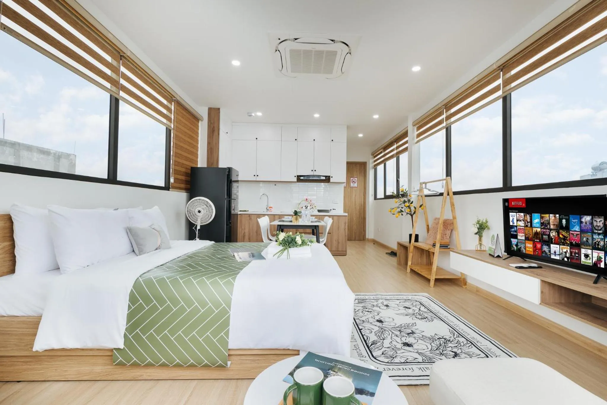 Photo of the whole room, Bed in Myrcella Urban Studio