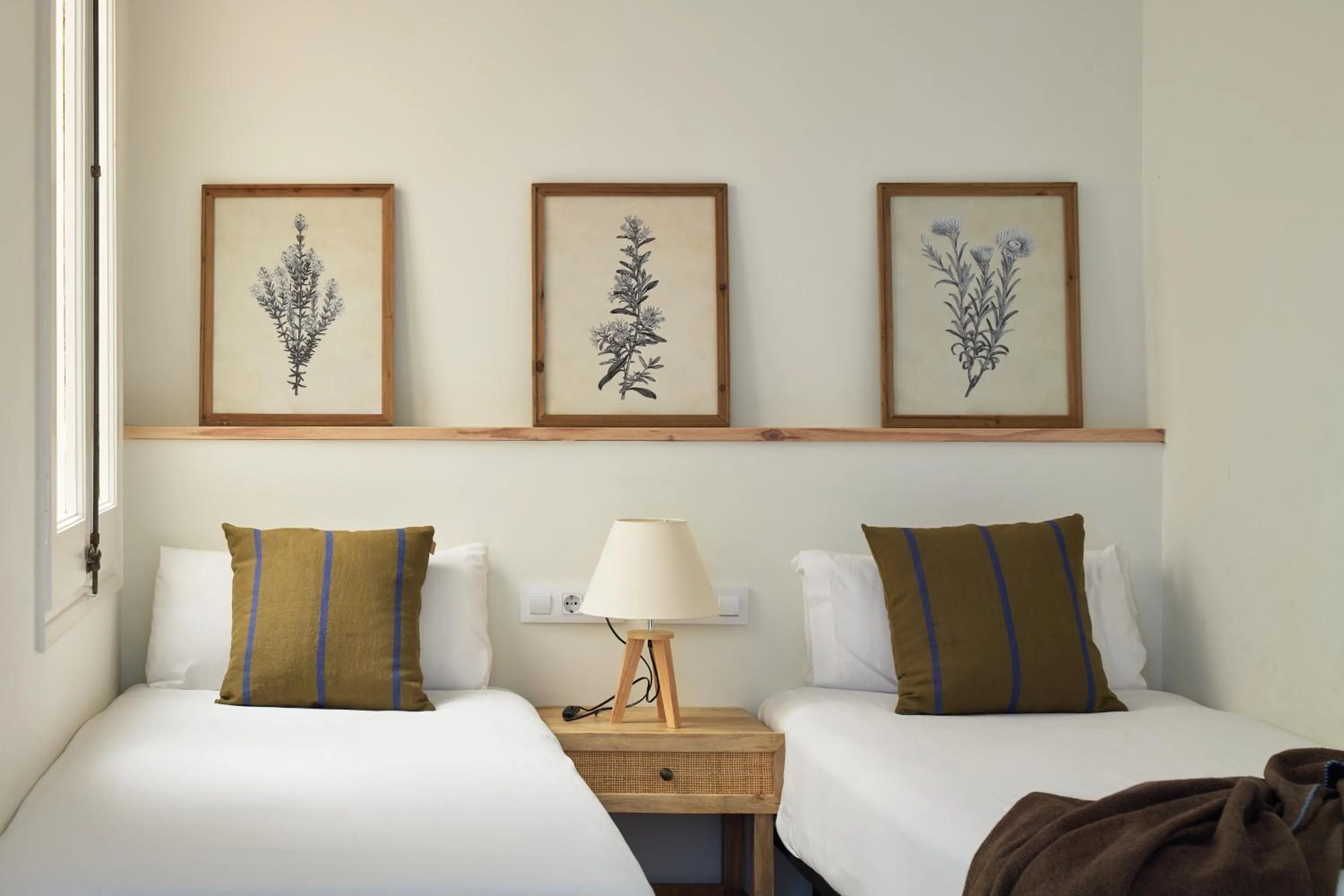 Photo of the whole room, Bed in Factory Apartments Barcelona