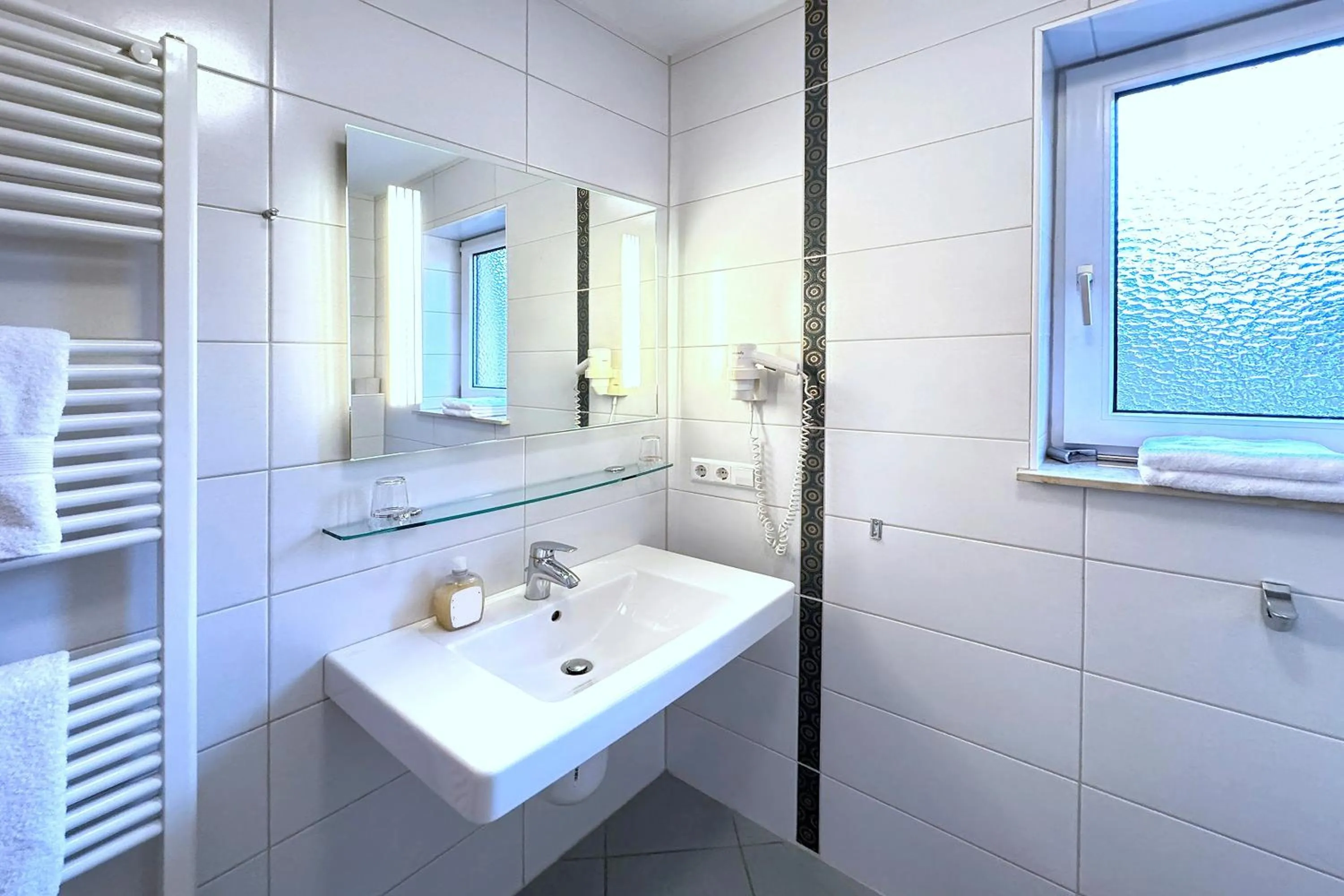 Hotel am Stern Uelzen - KOSTENLOS PARKEN -