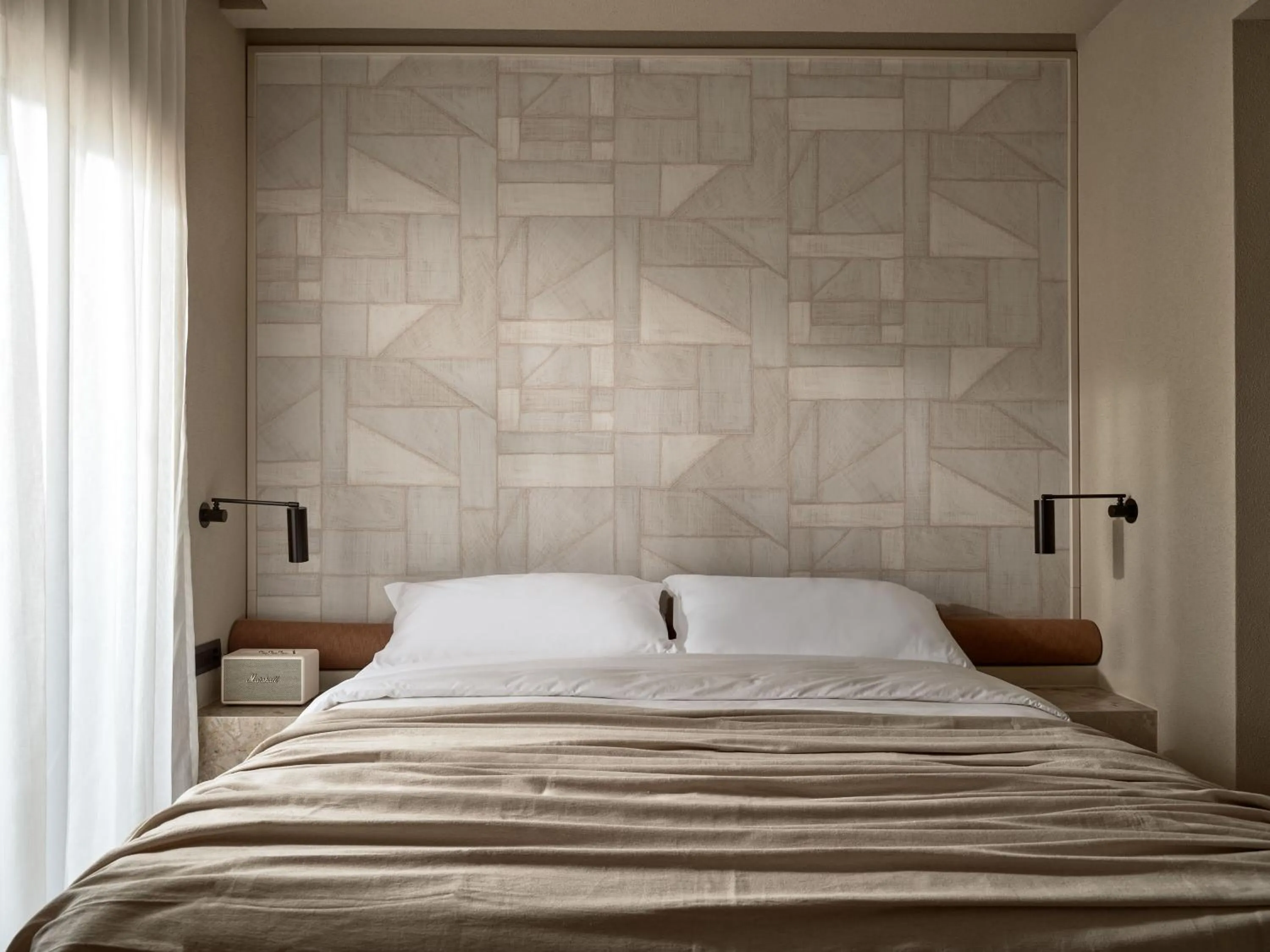 Bed in Domes Noruz Mykonos