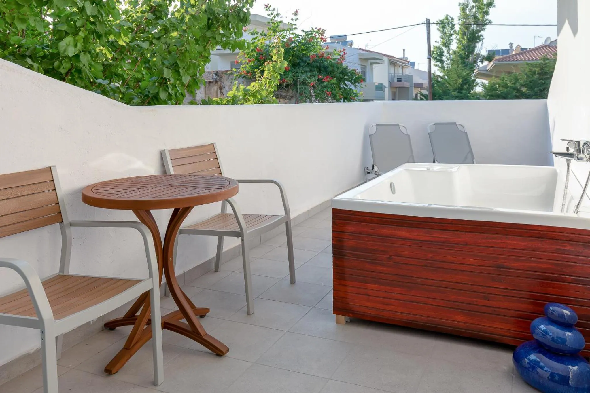 Hot Tub in Hotel Nathalie
