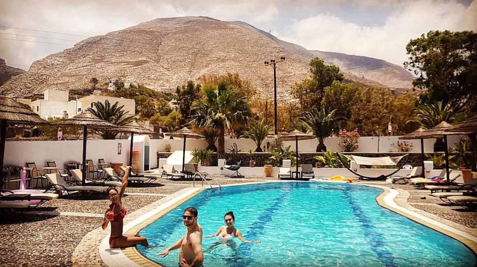Swimming pool in Horizon Resort