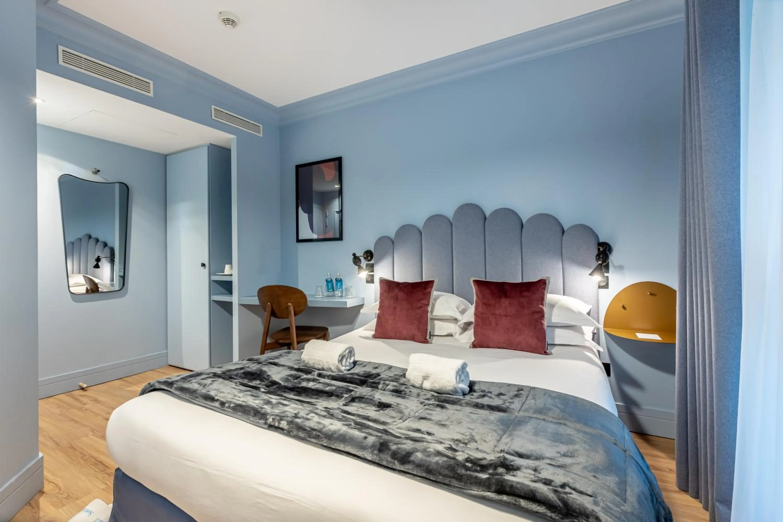 Bed in Le Nest by Sweett