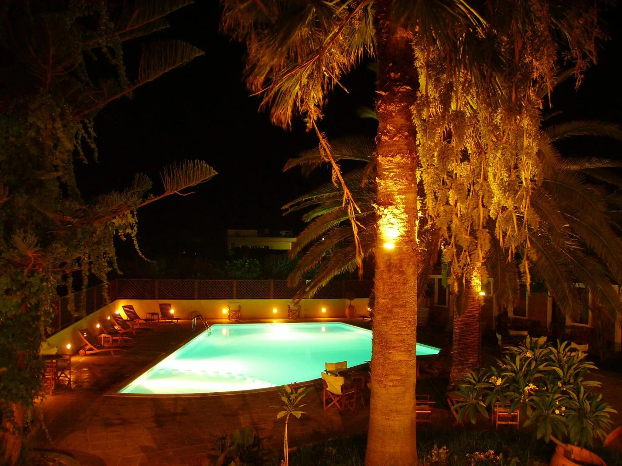 Swimming pool in Kissamos Hotel