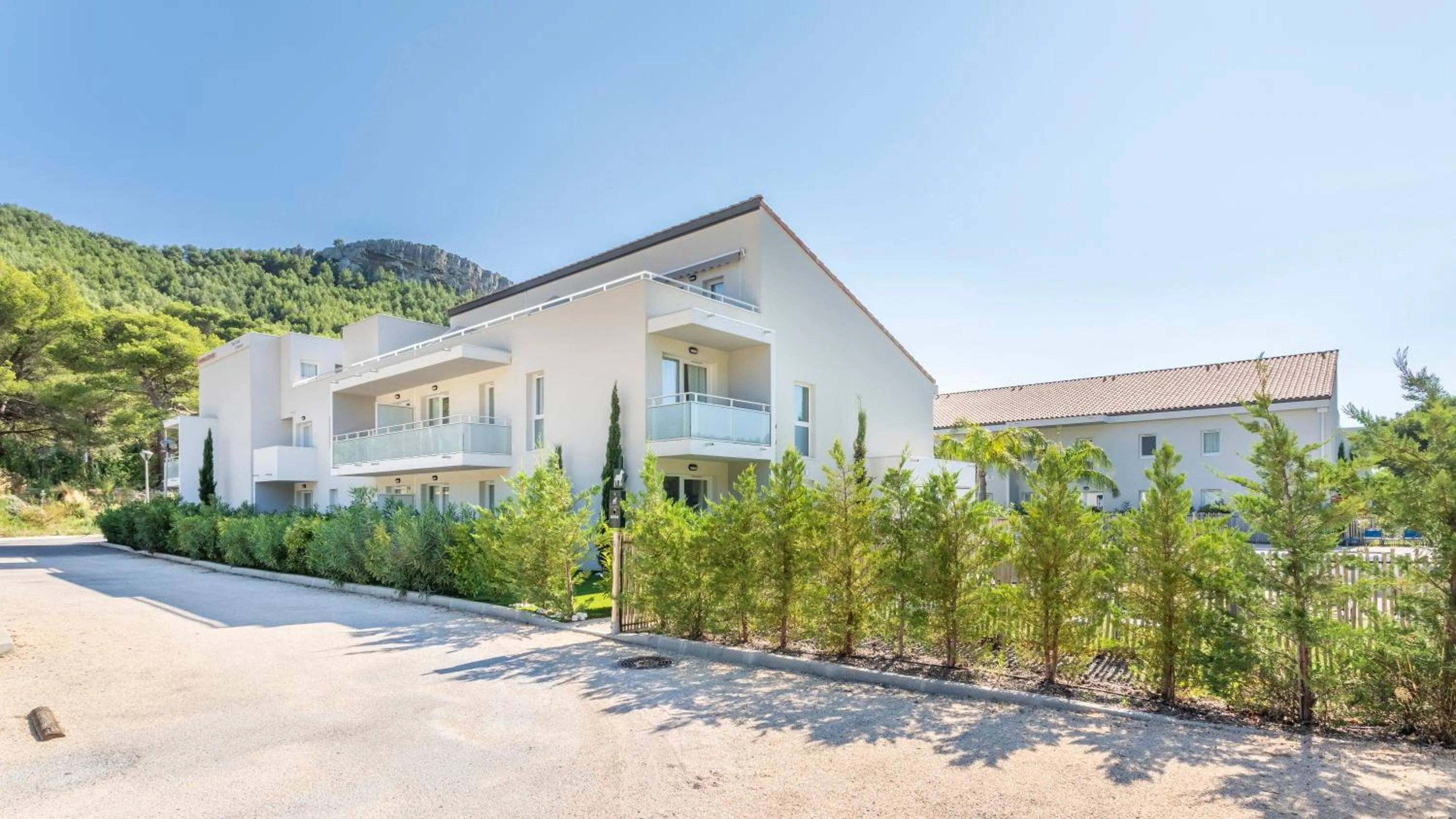 Property building in Résidence Pierre et Vacances Cap Cassis Calanques