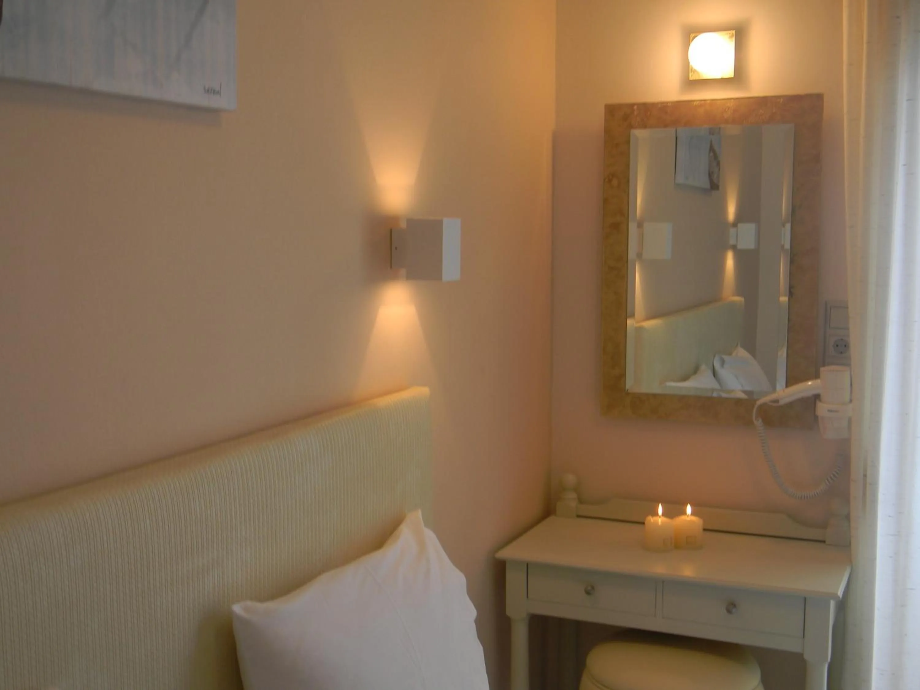 Bedroom in Margo Studios