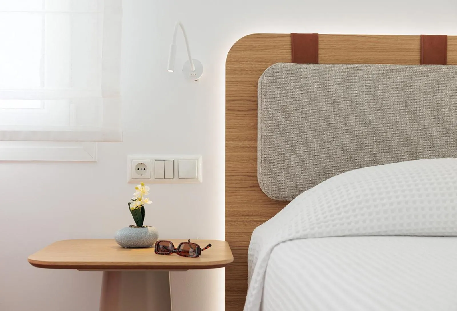 Bed in Margo Studios