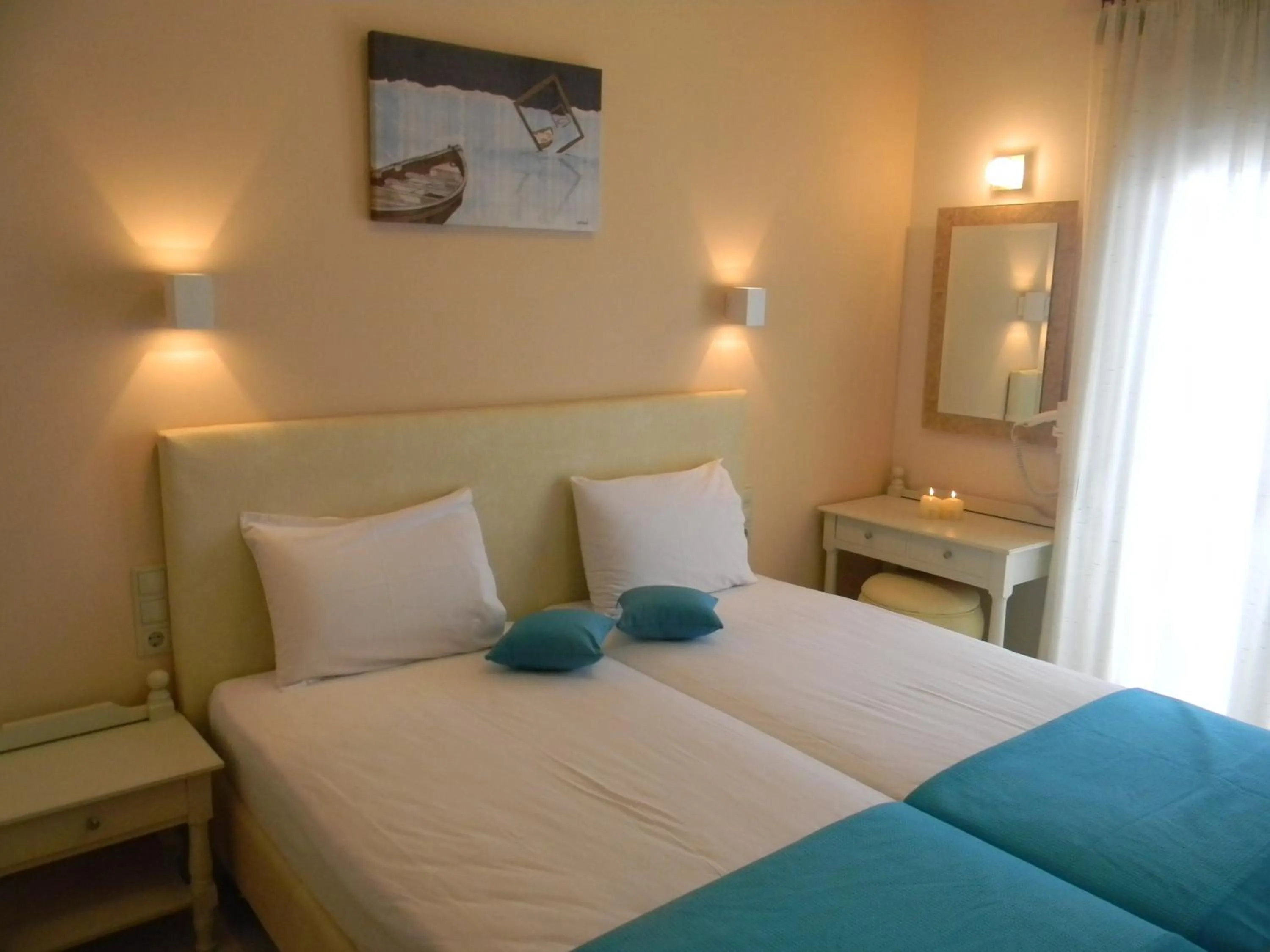 Bedroom, Bed in Margo Studios