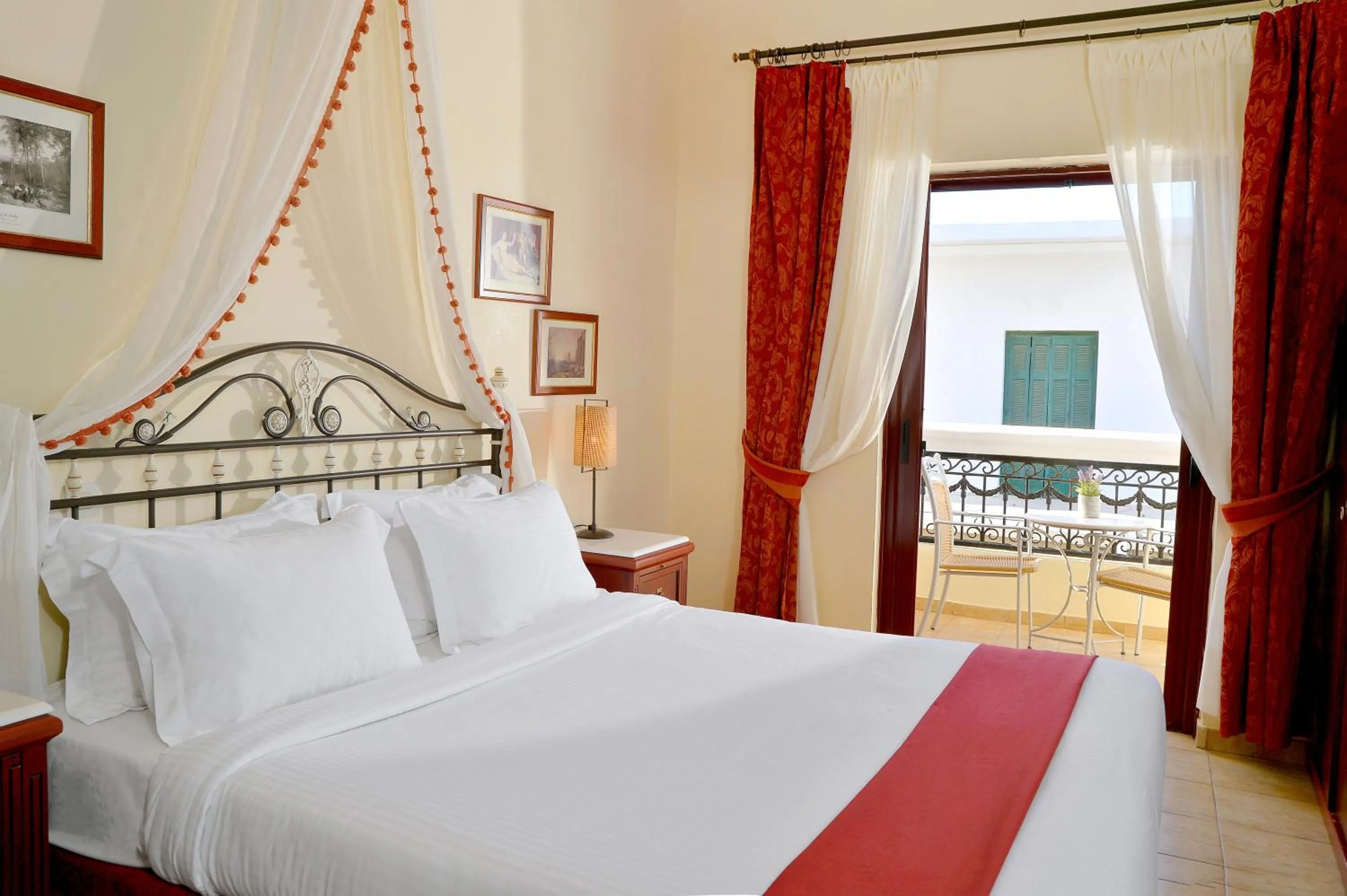 Bed in Agistri Hotel