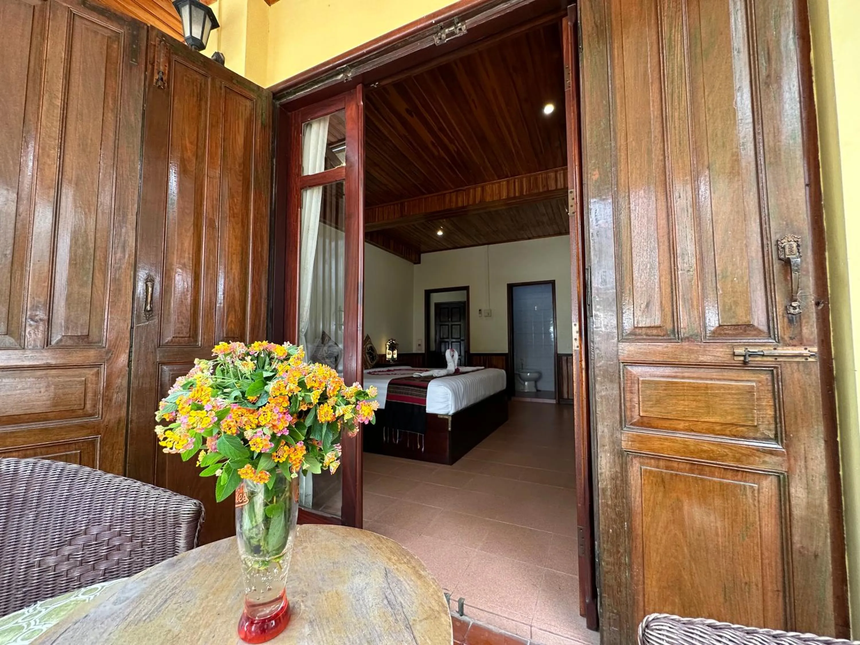 Living room in Villa Alounsavath Mekong Riverside