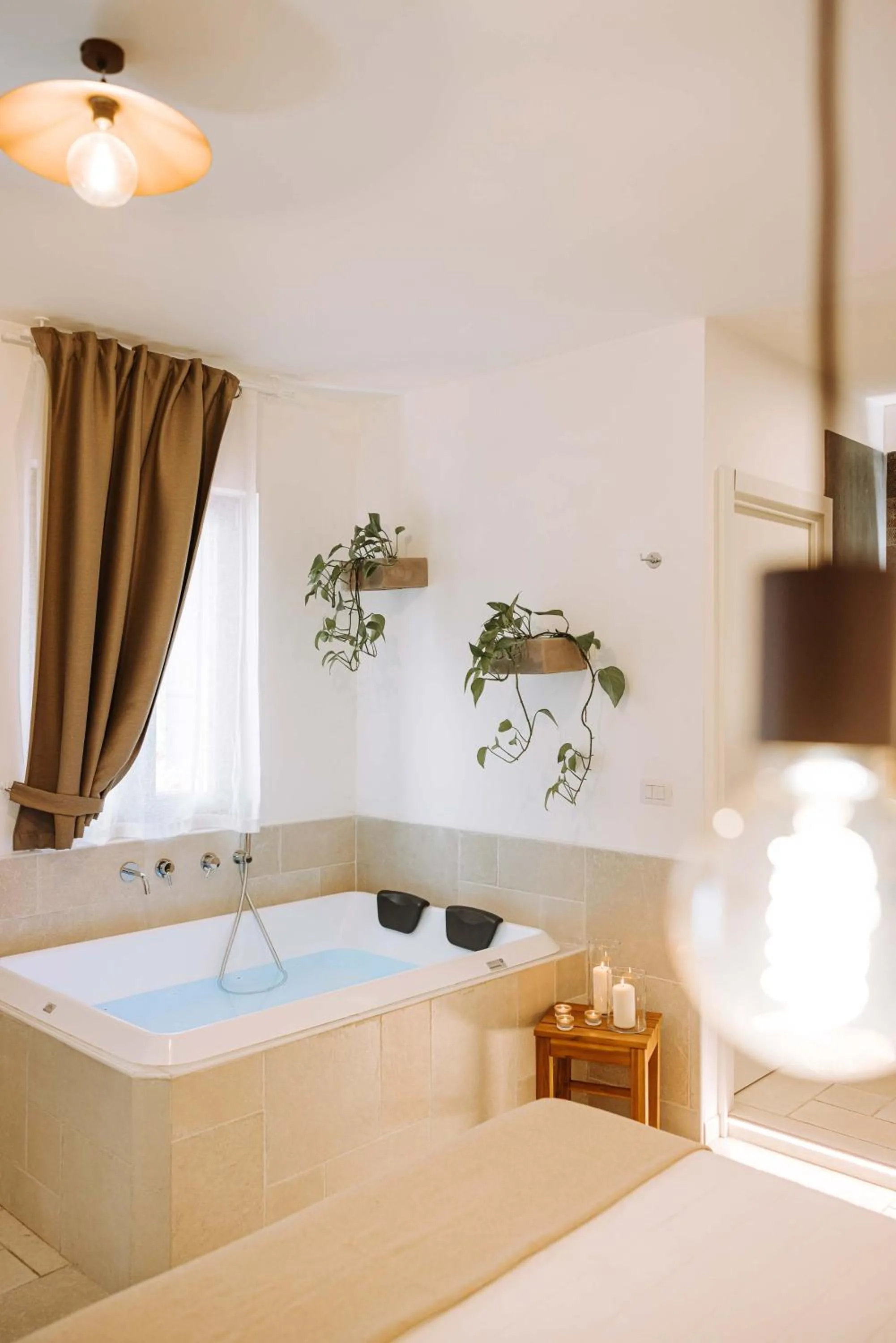 Hot Tub in Dirium - exclusive rooms